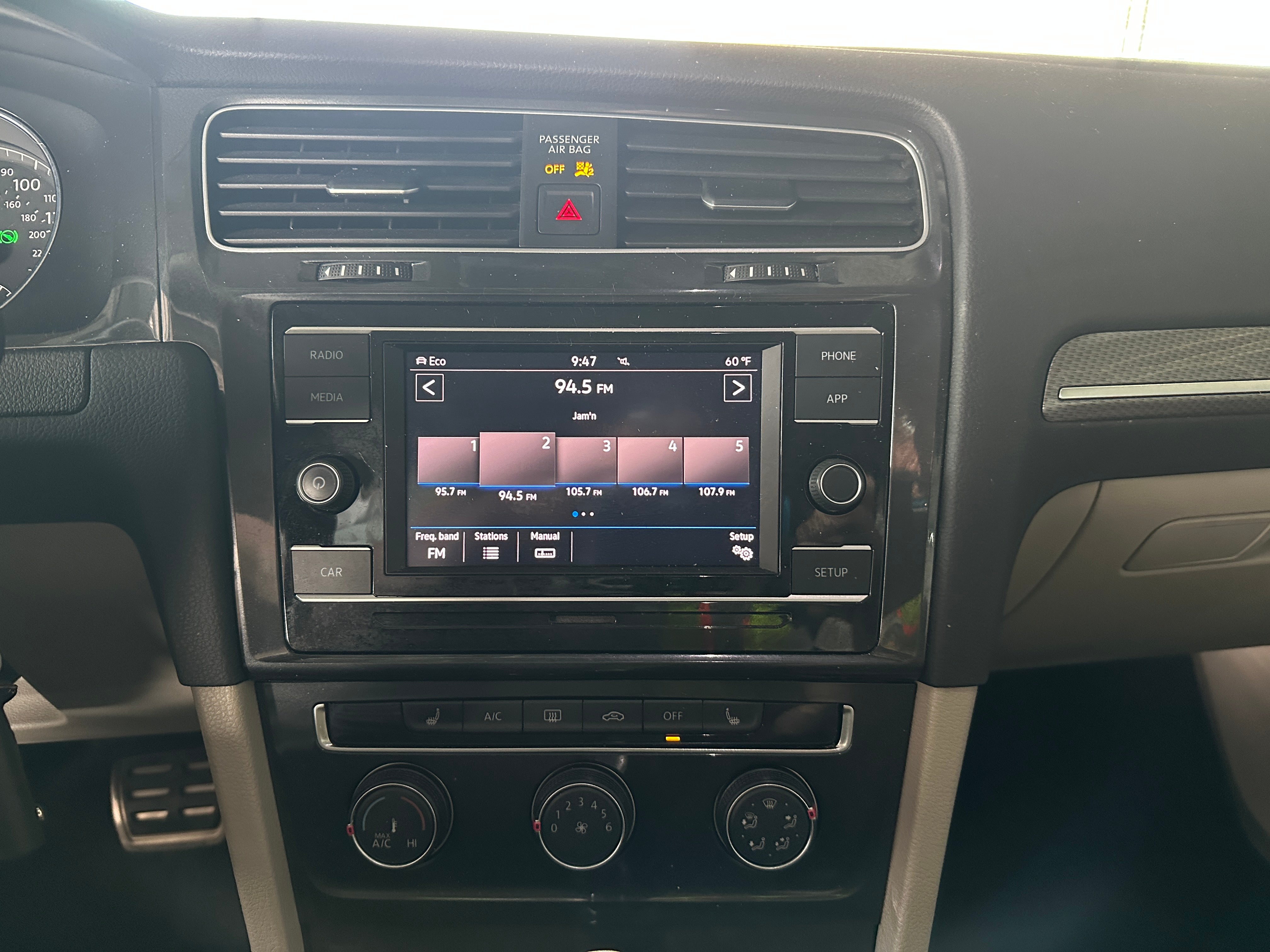 2019 Volkswagen Golf Alltrack S 3