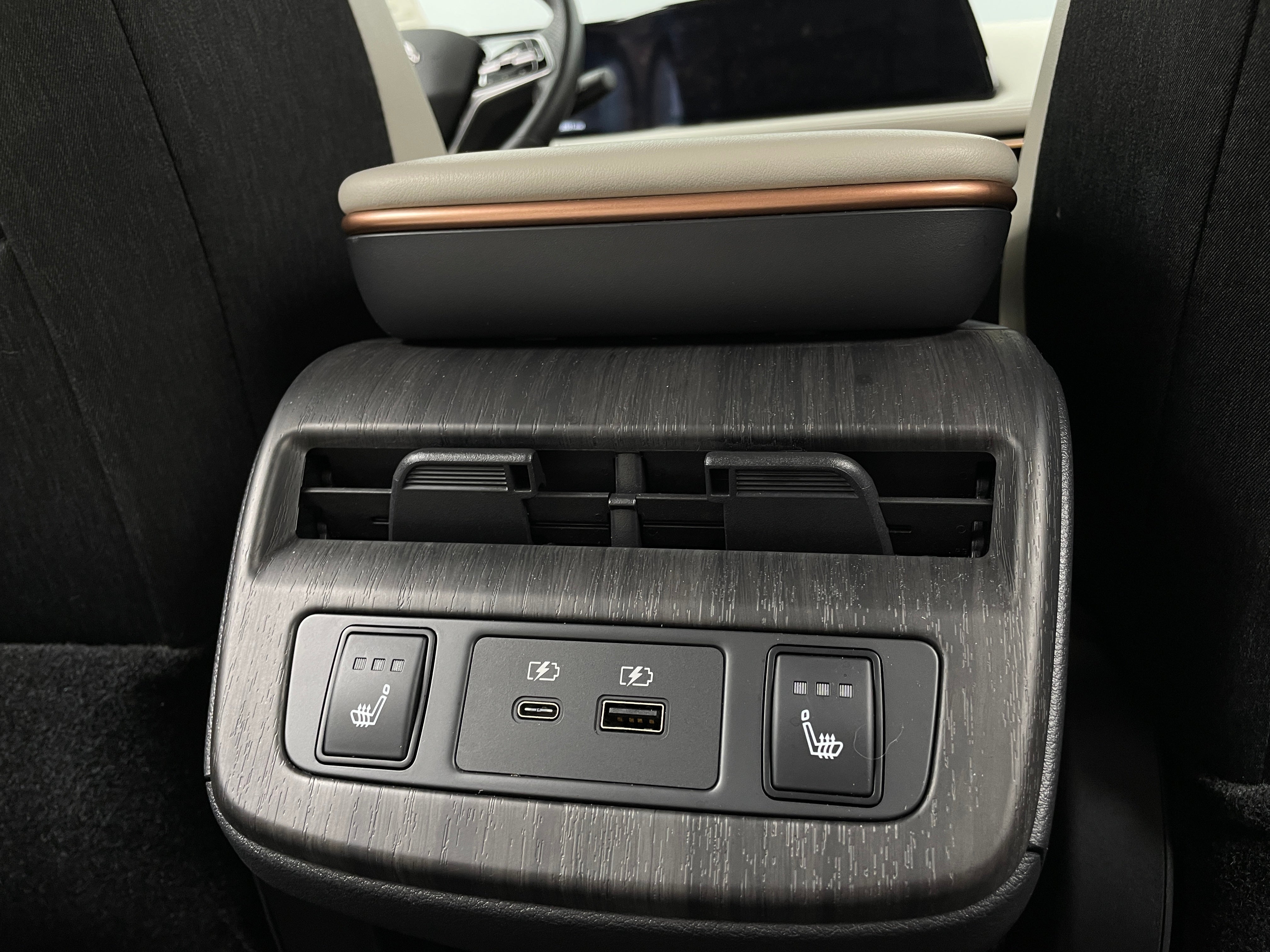 2023 Nissan Ariya Engage 5