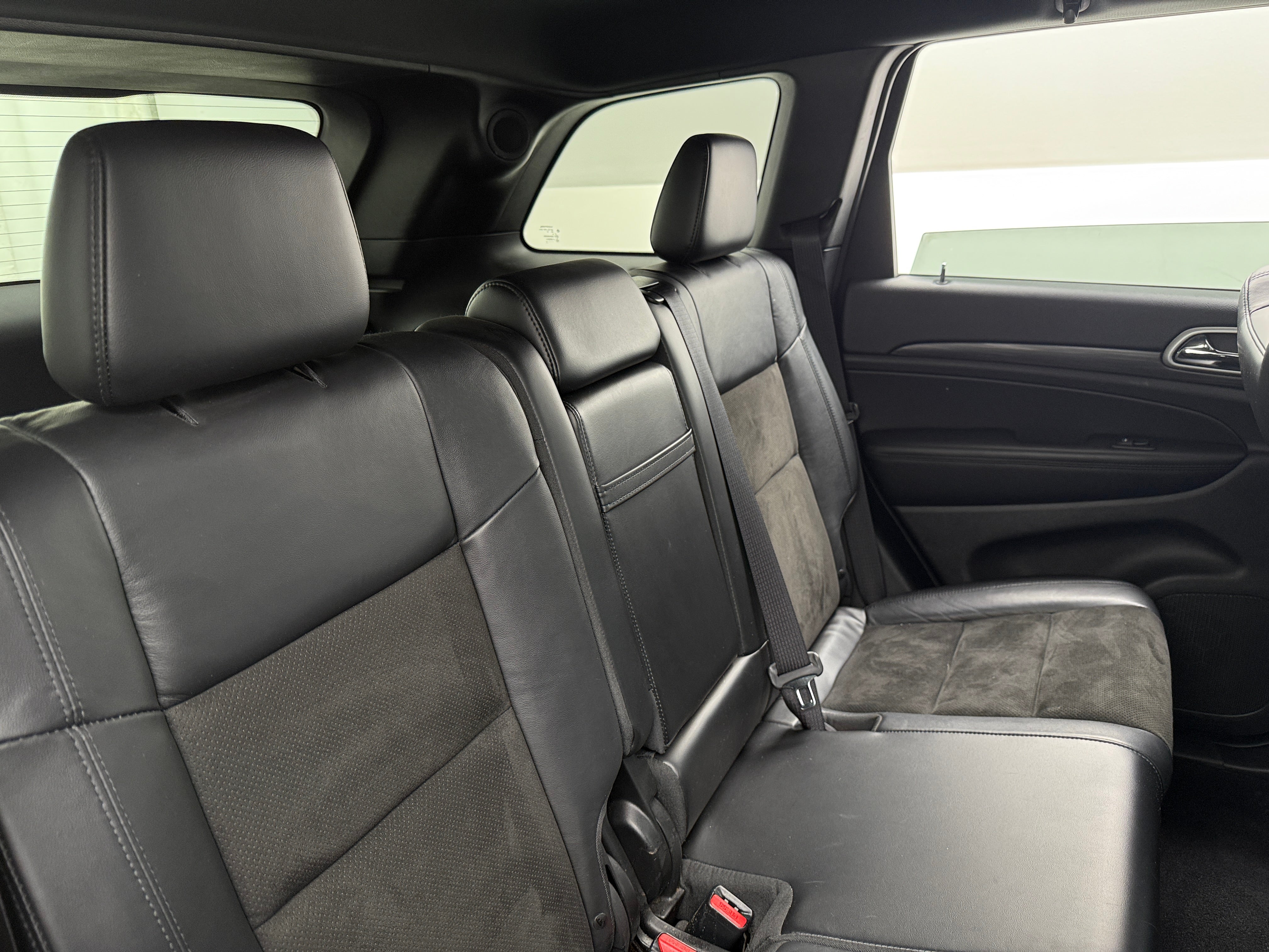 2019 Jeep Grand Cherokee Altitude 5