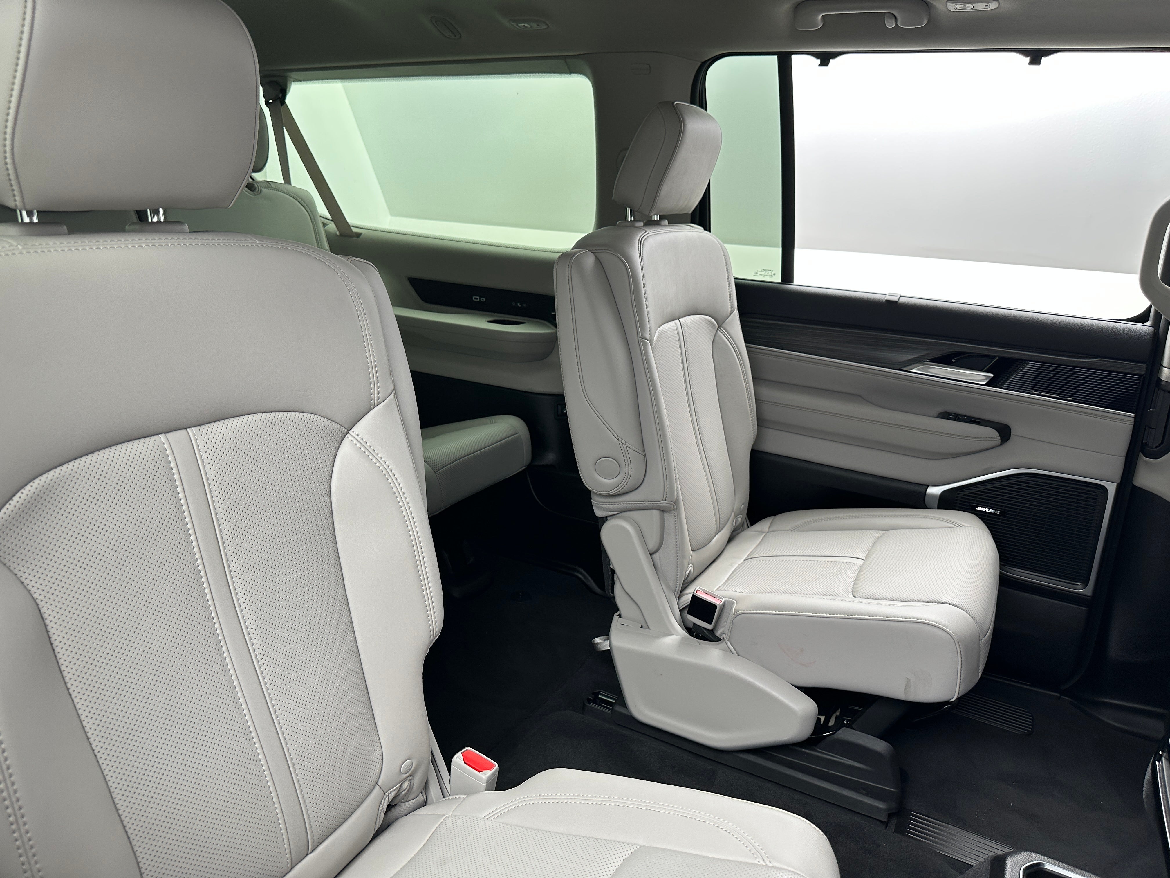 2024 Jeep Wagoneer Series II 5