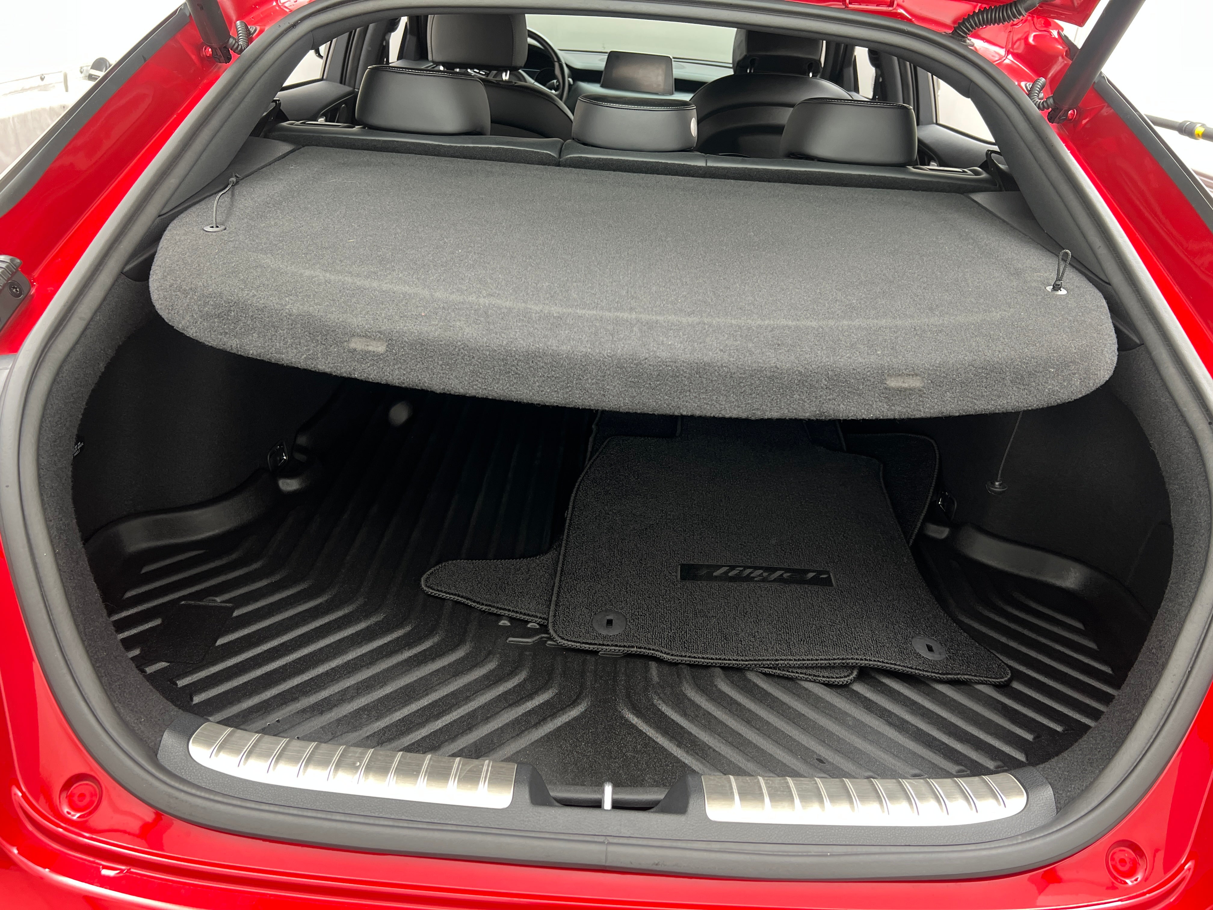 2018 Kia Stinger GT2 6