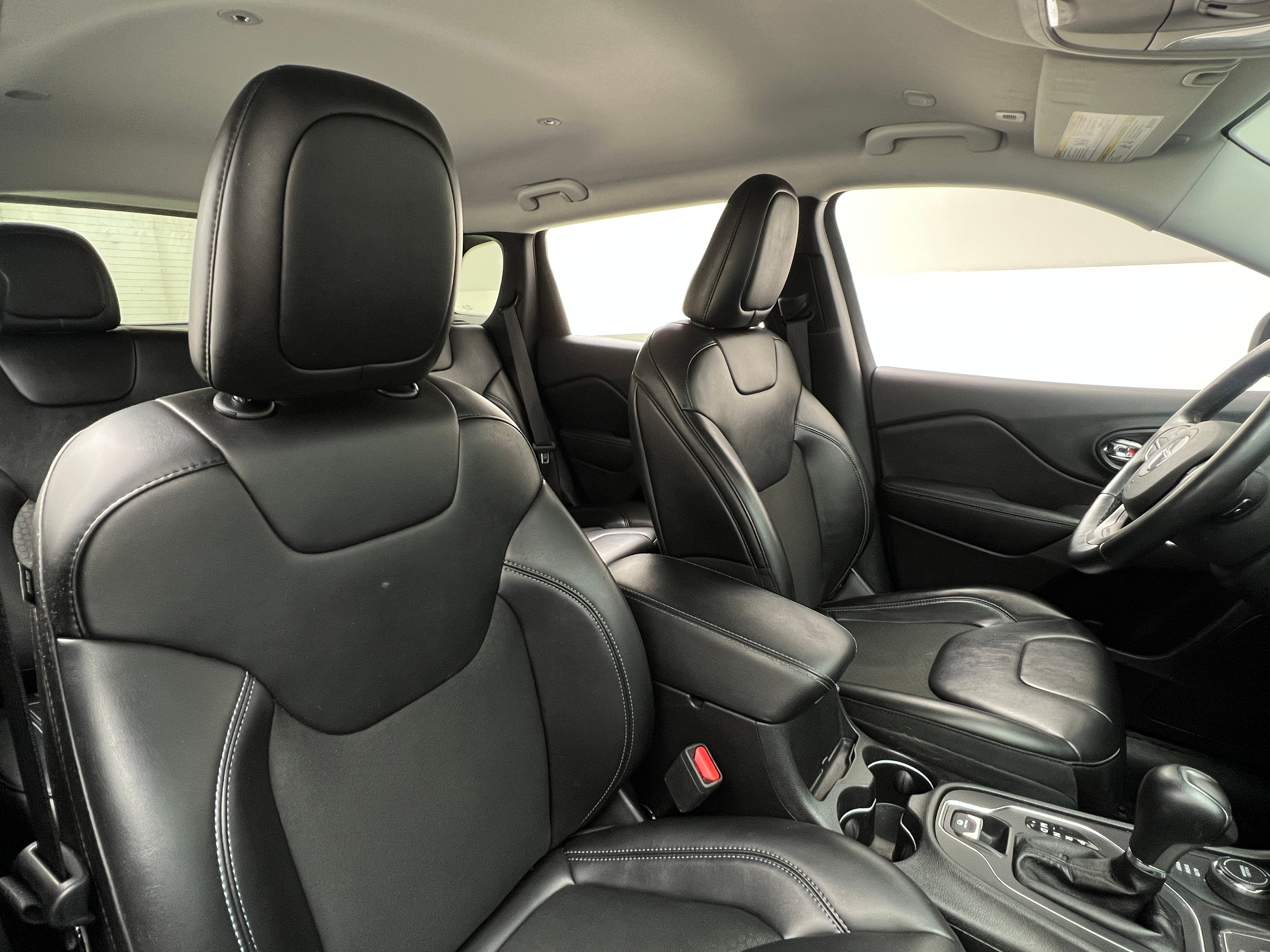 2019 Jeep Cherokee Latitude 2
