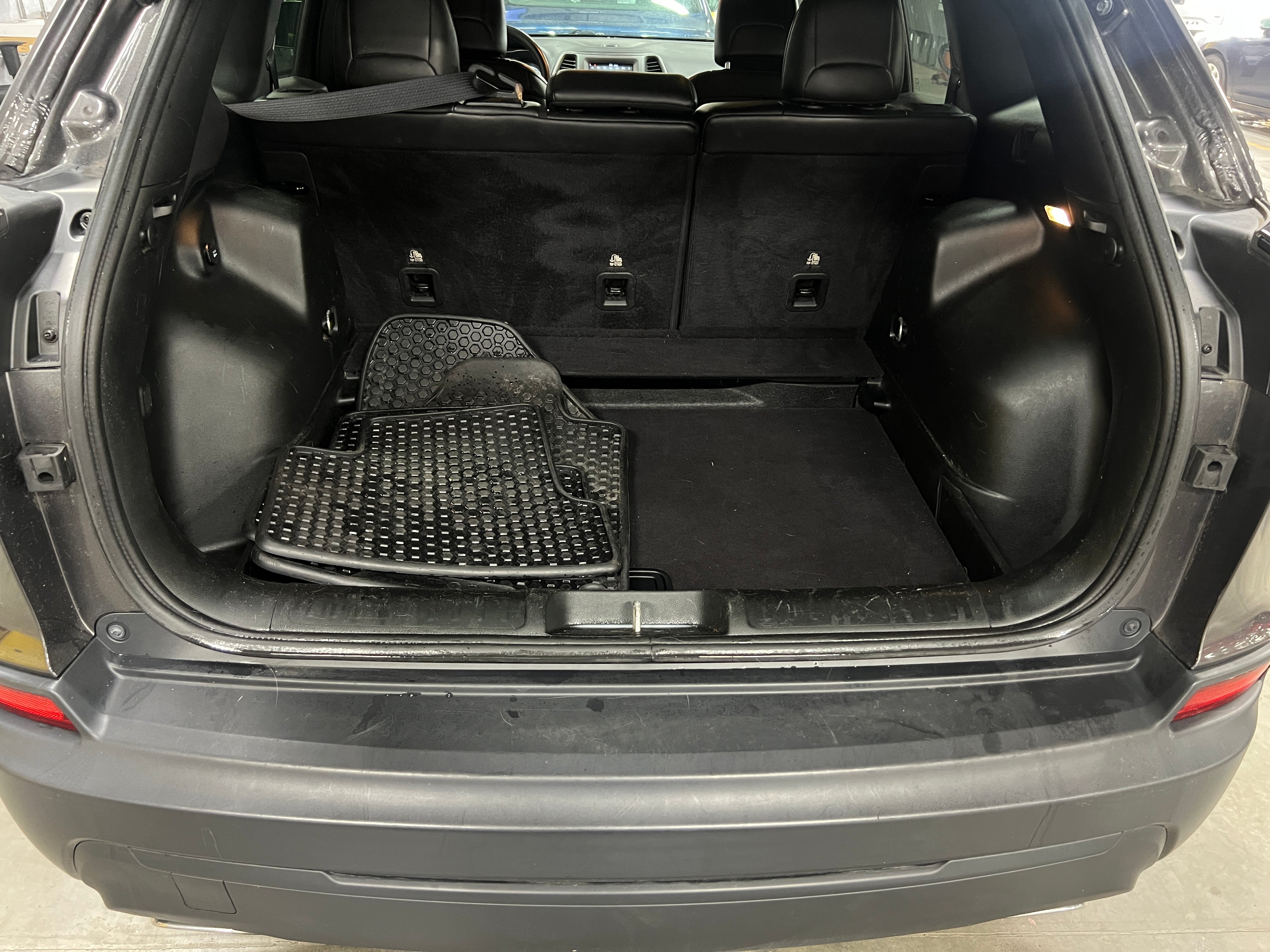 2019 Jeep Cherokee Latitude 7