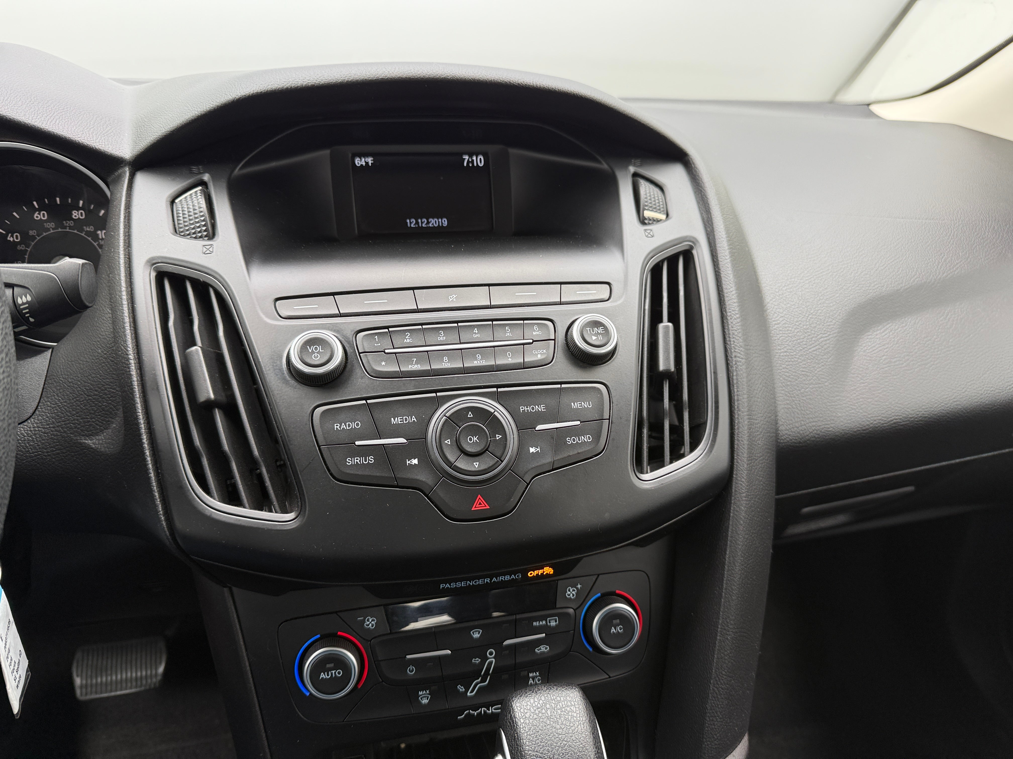 2018 Ford Focus SE 4