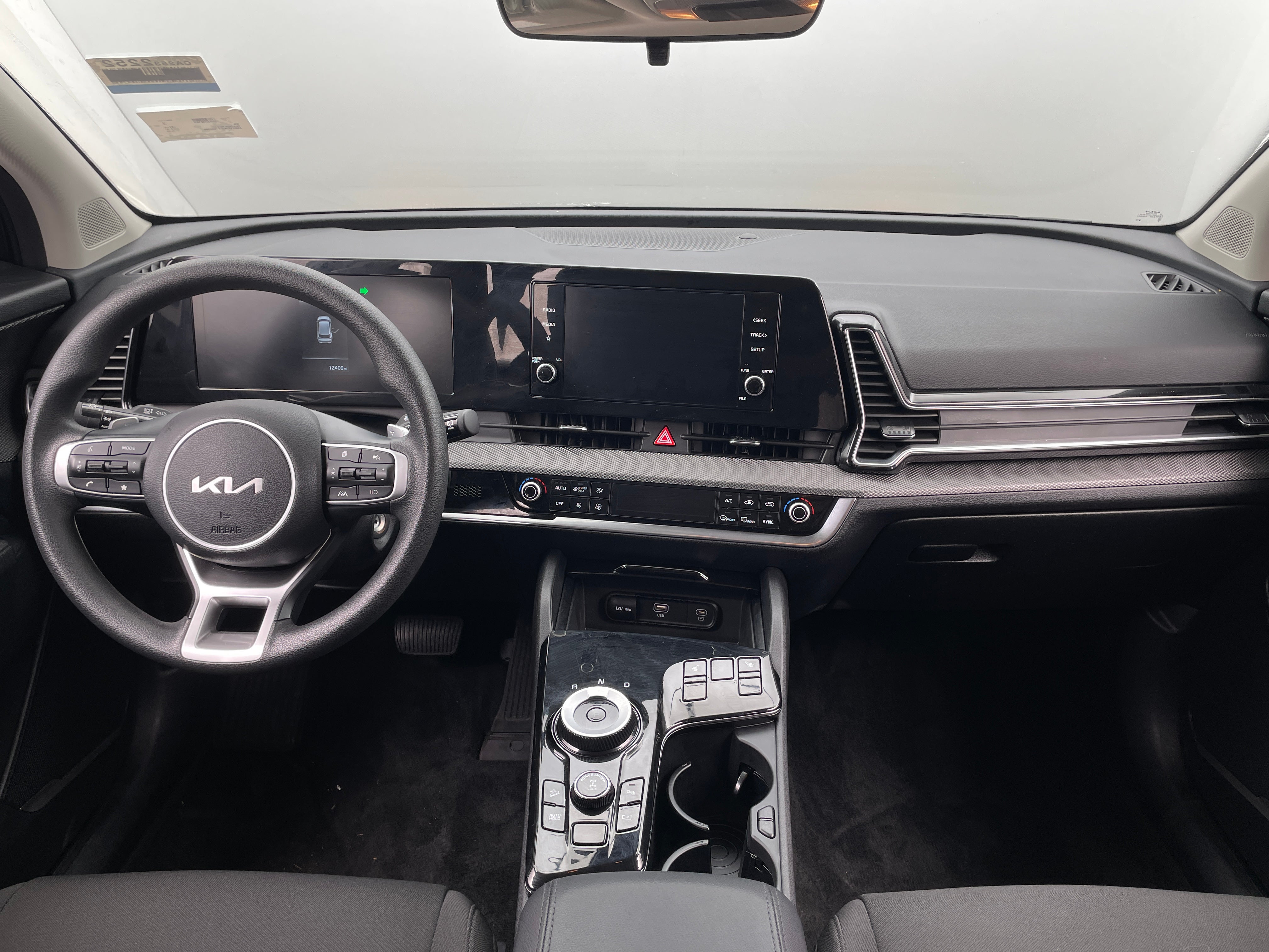 2023 Kia Sportage LX 3