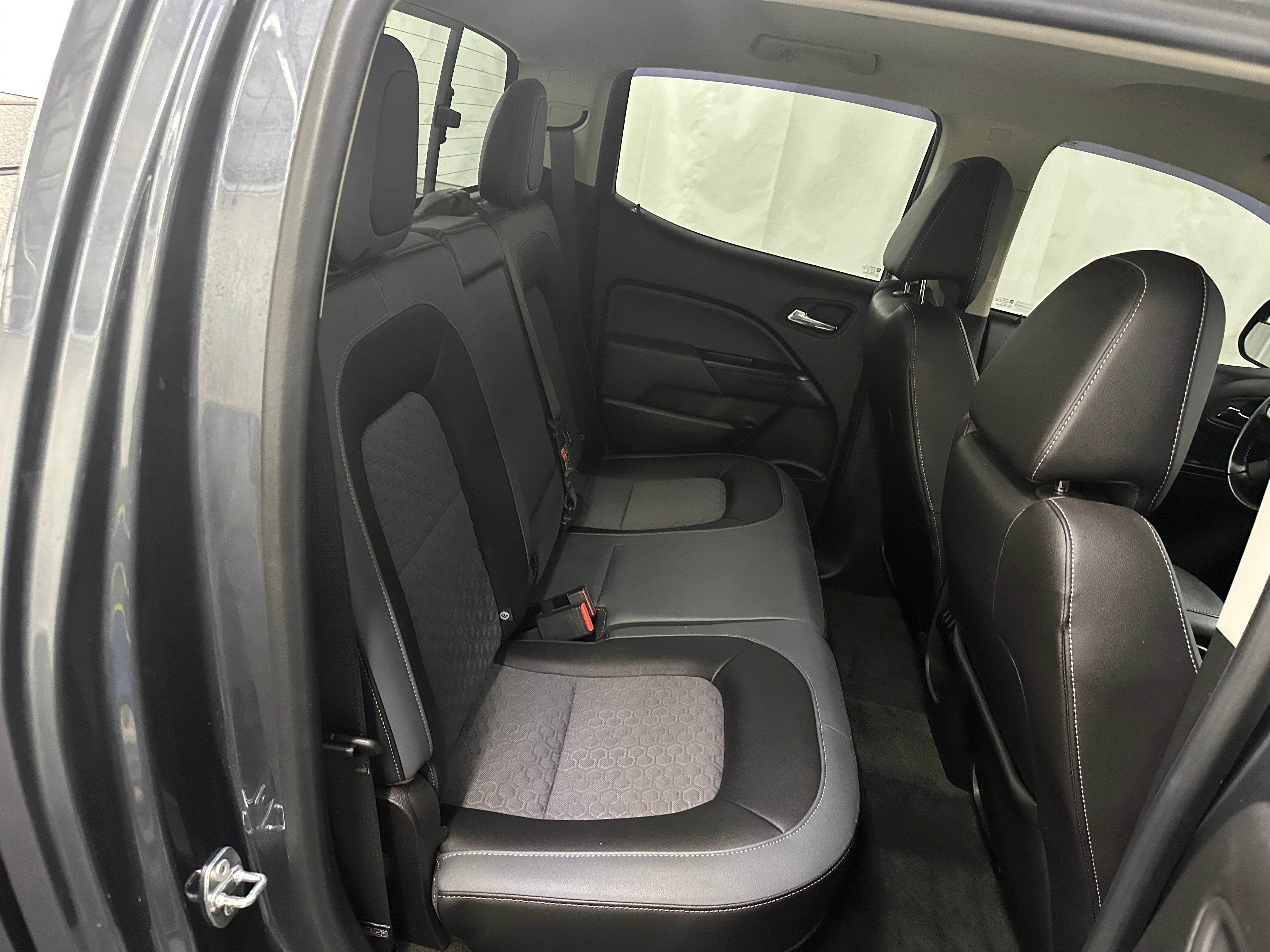 2017 Chevrolet Colorado Z71 6