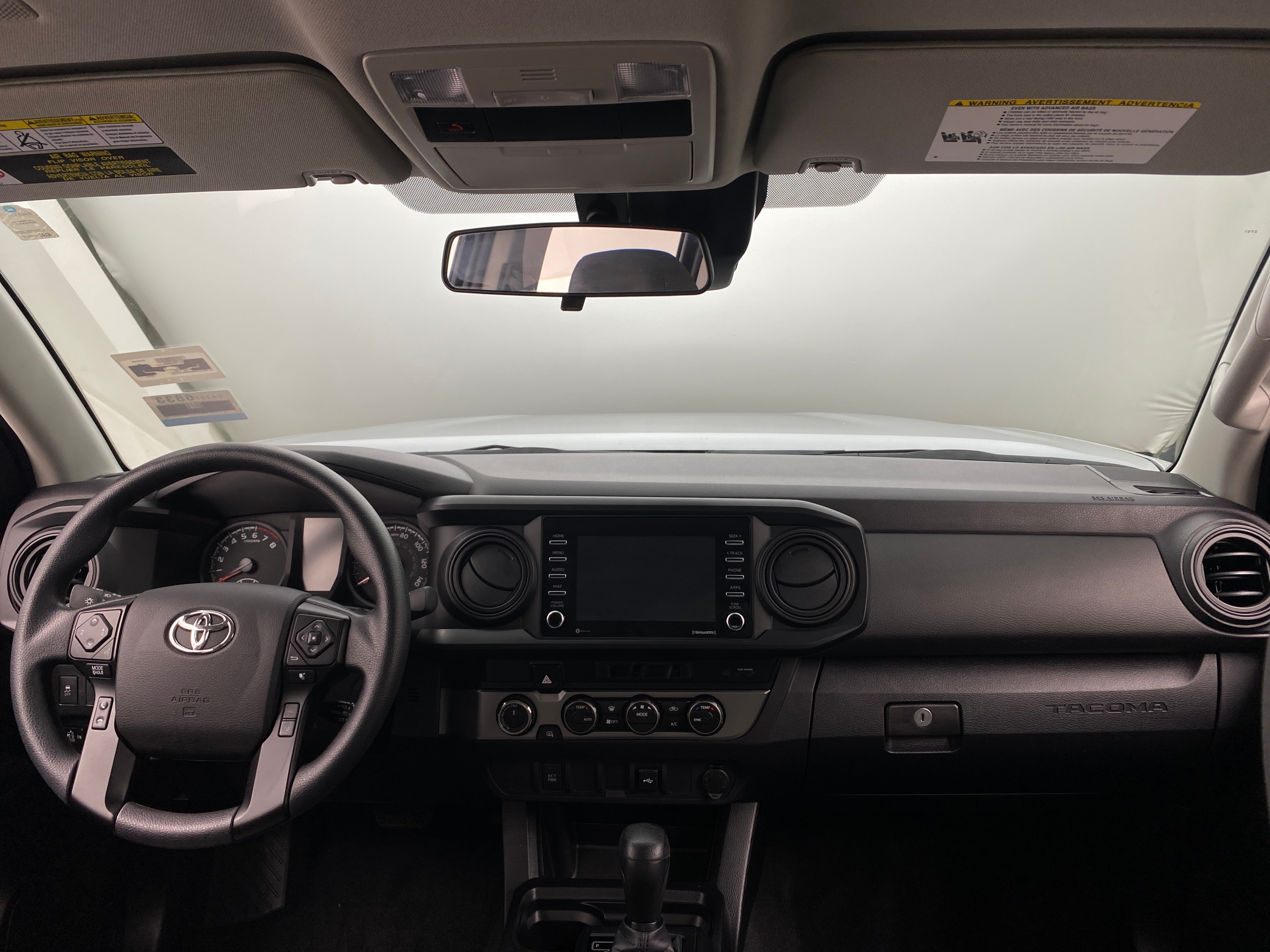 2022 Toyota Tacoma SR5 3