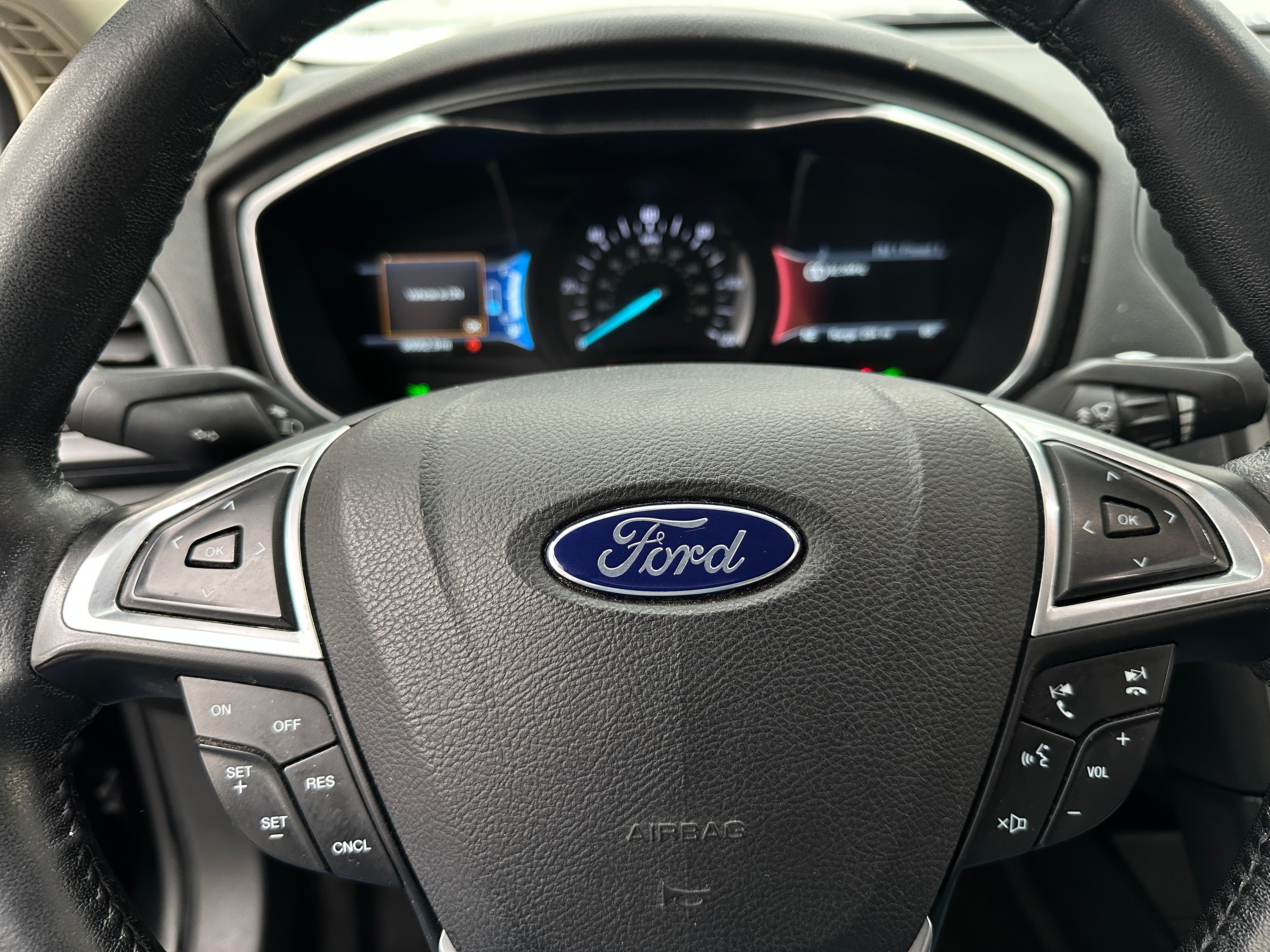 2017 Ford Fusion Titanium 4