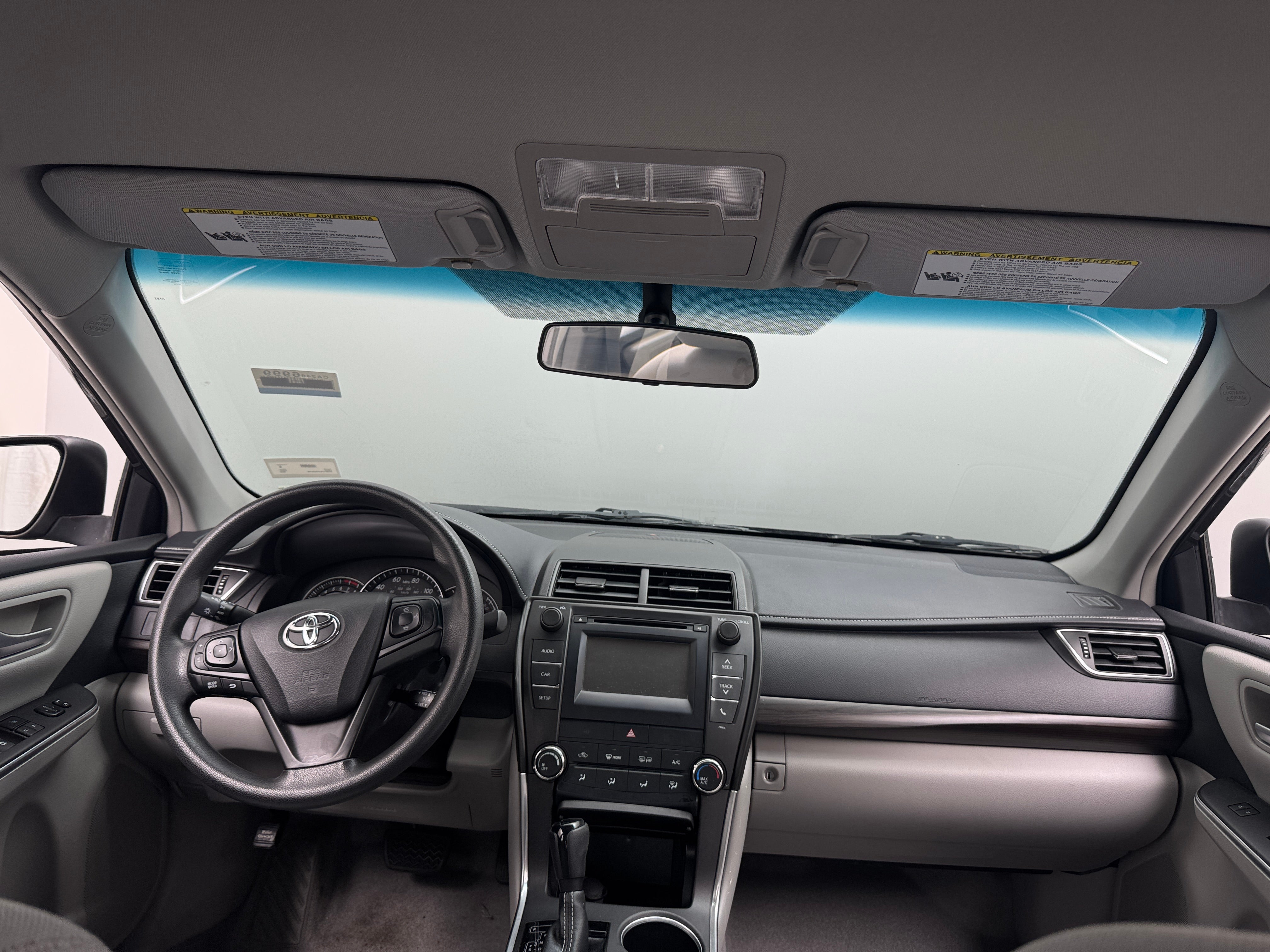2015 Toyota Camry LE 3