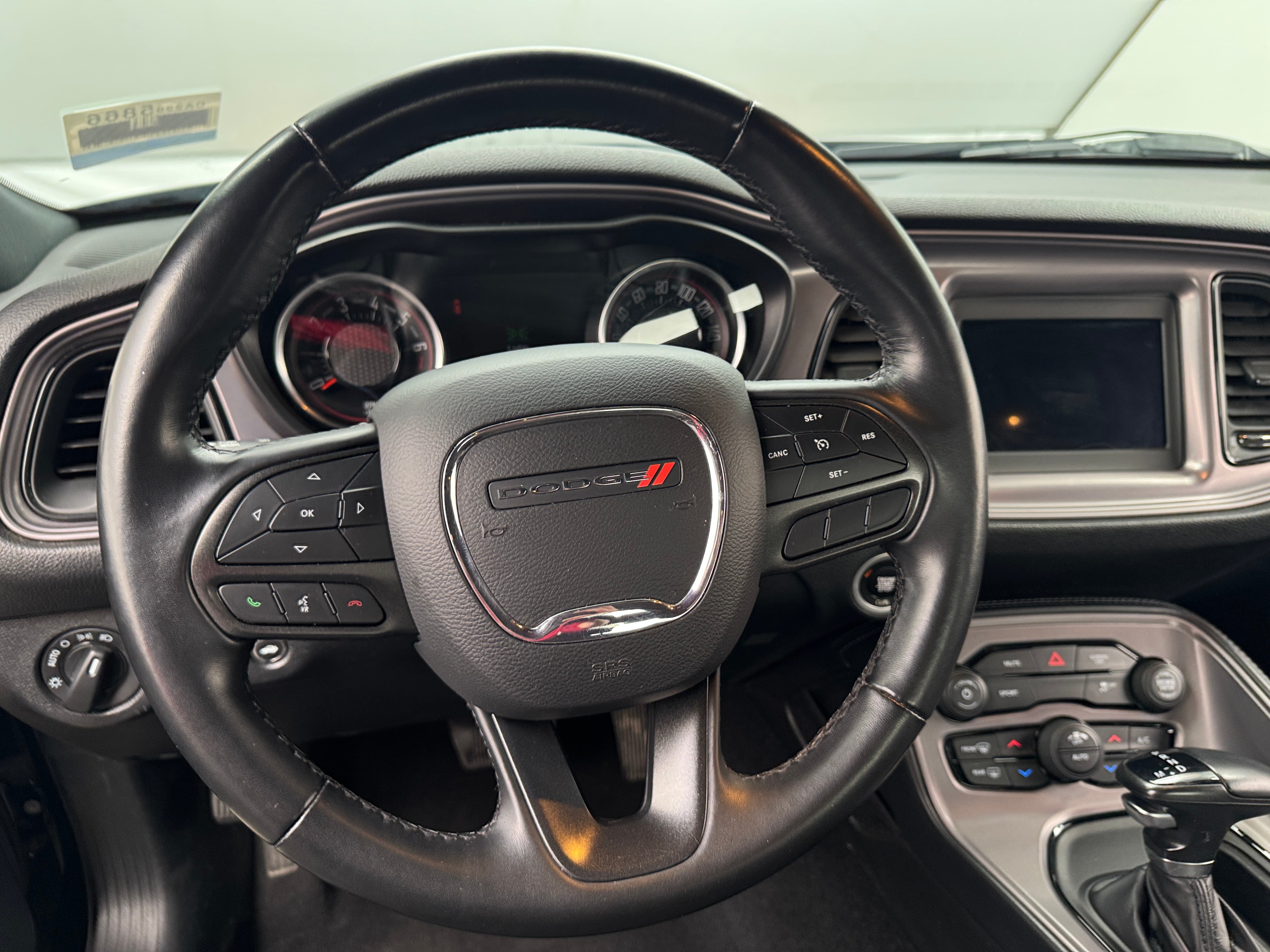 2023 Dodge Challenger SXT 4