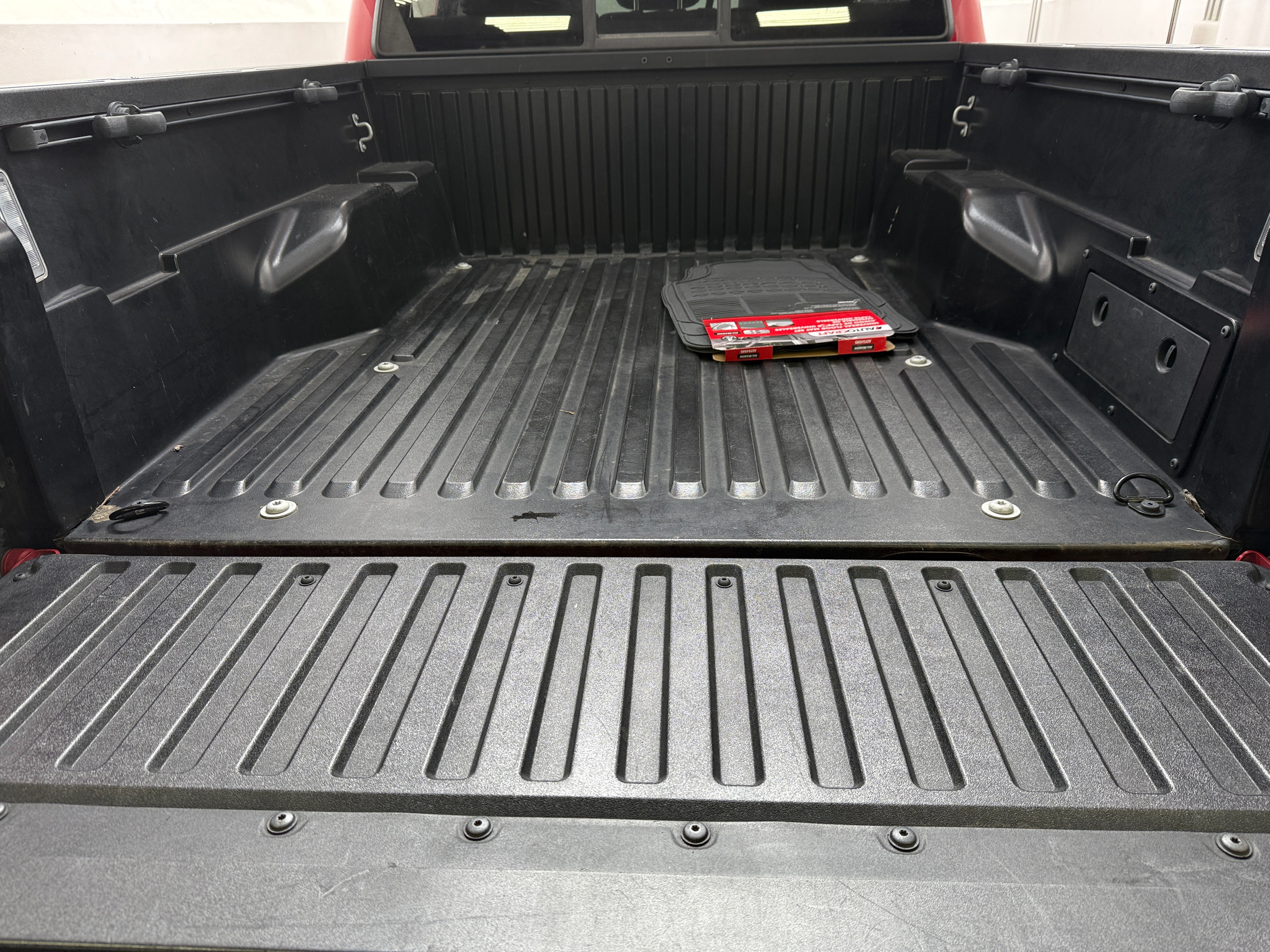 2020 Toyota Tacoma SR5 7