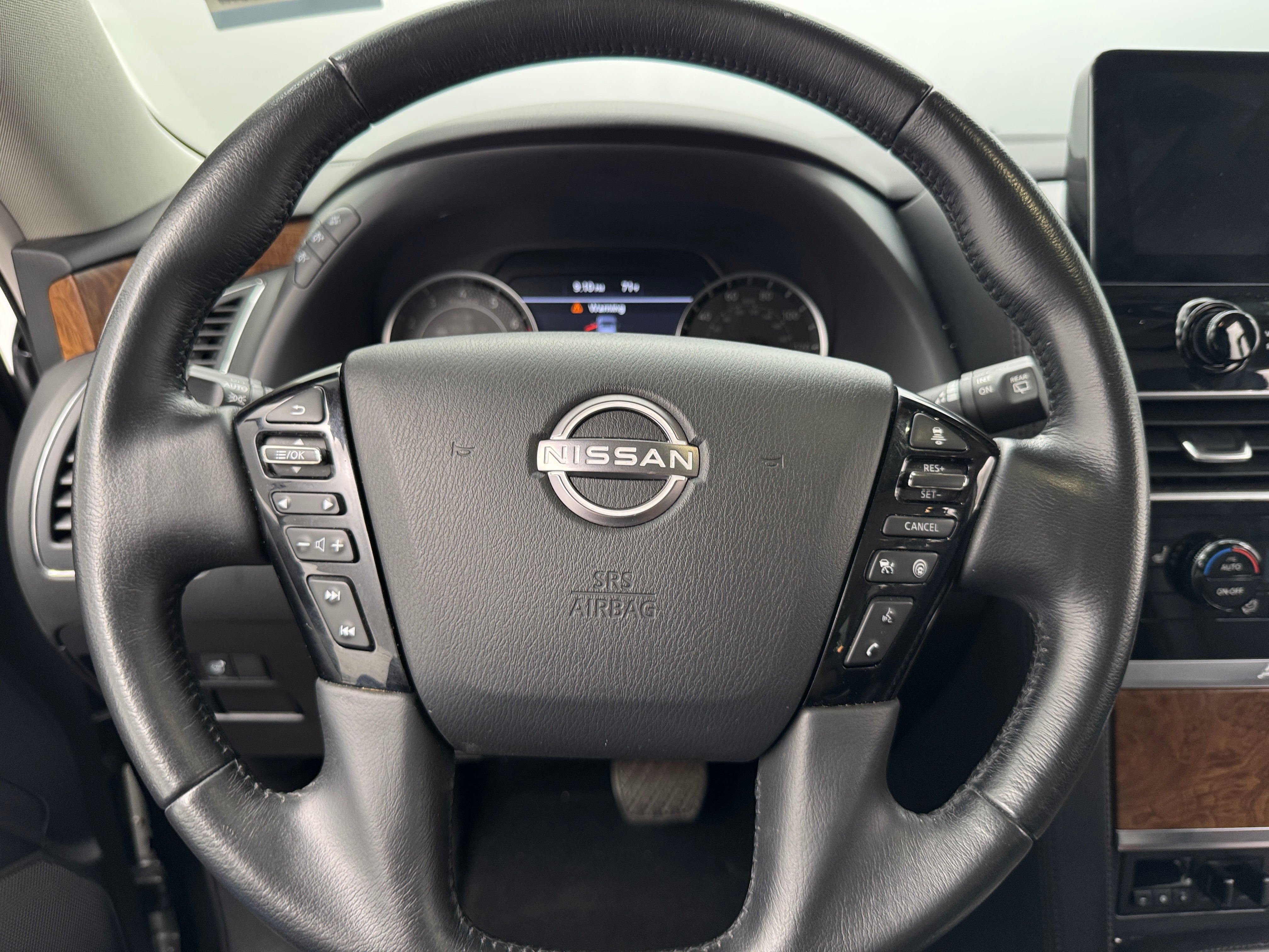 2023 Nissan Armada SL 4