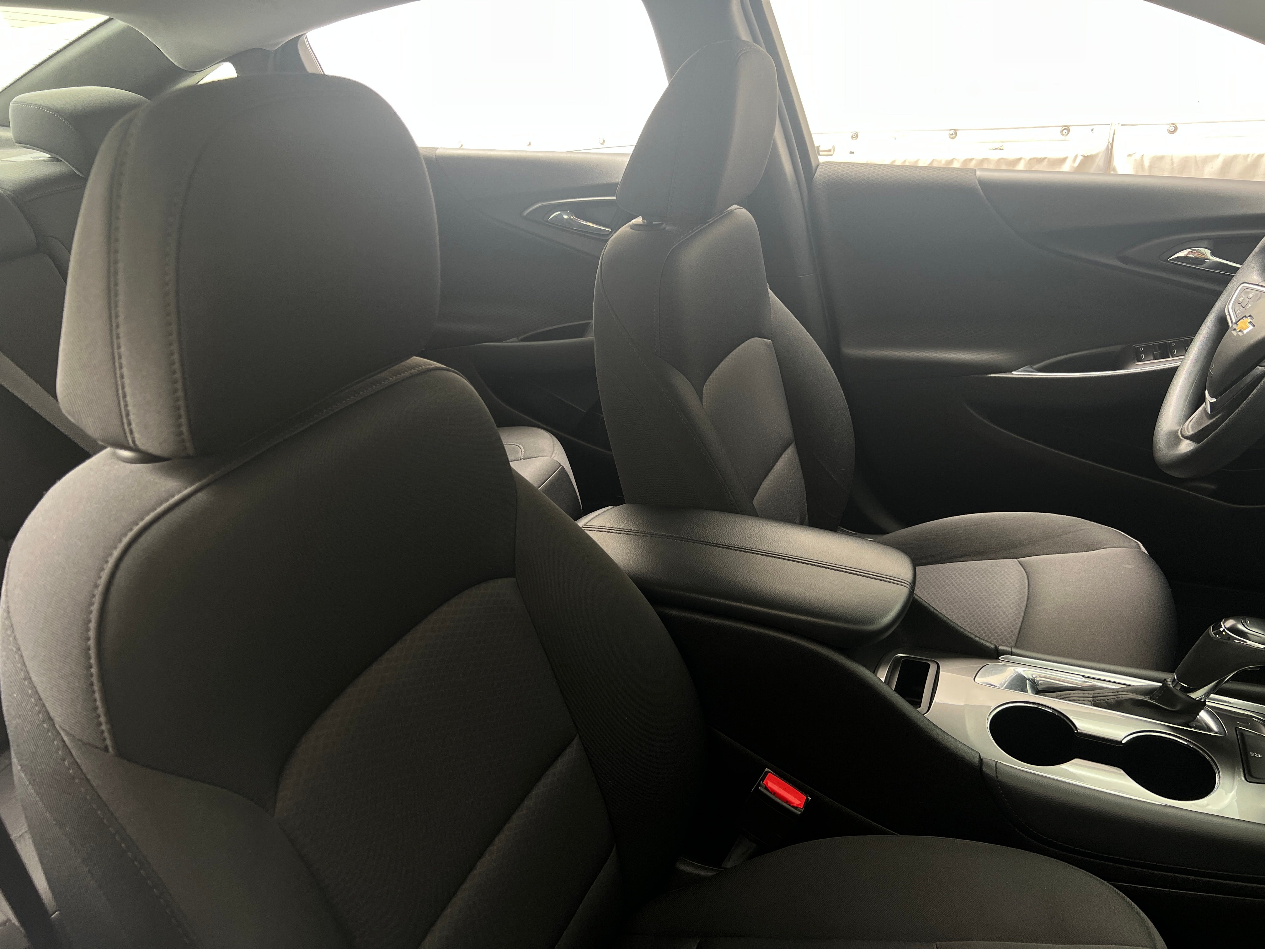 2018 Chevrolet Malibu LT 2