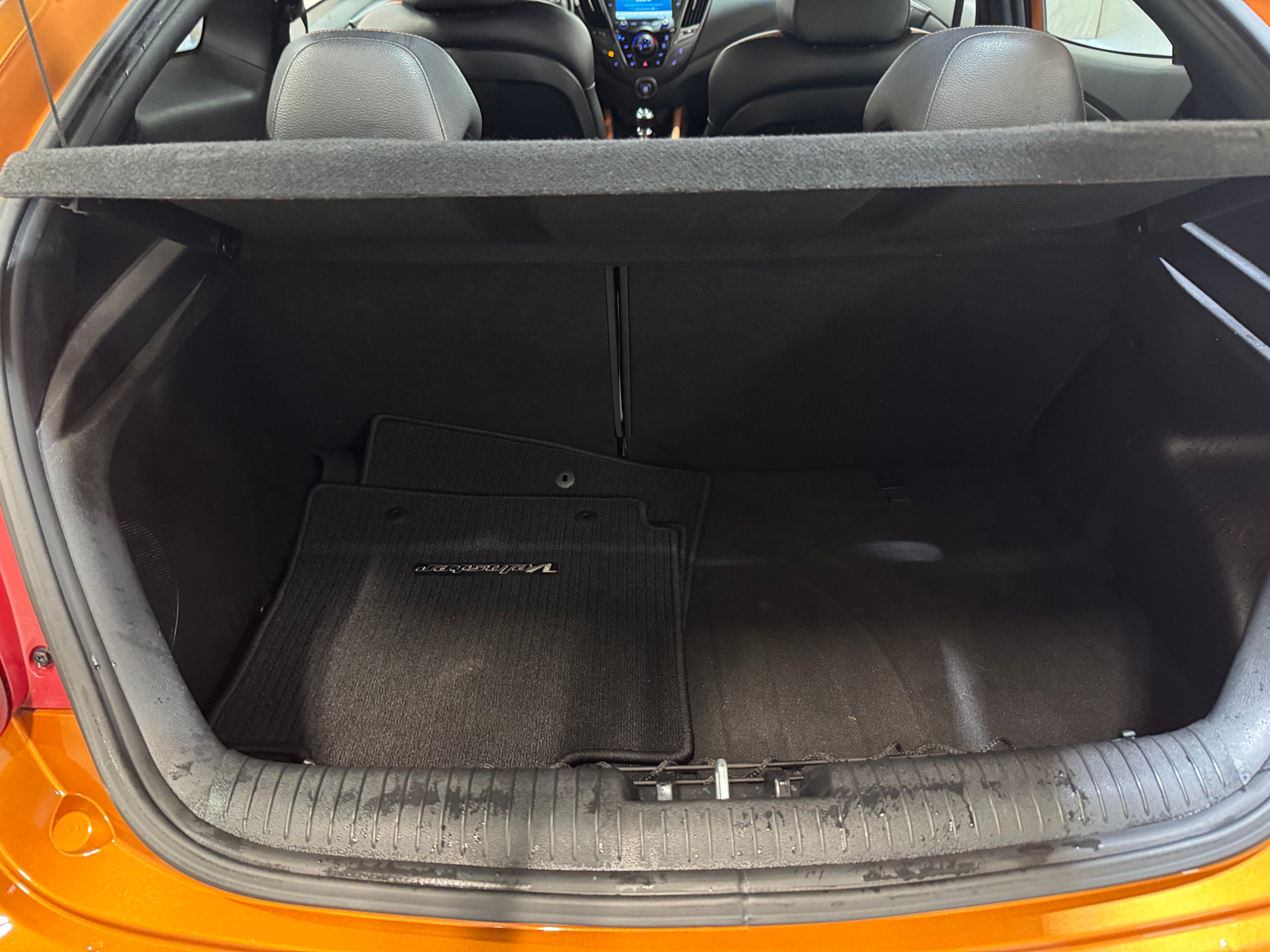 2016 Hyundai Veloster Turbo 4