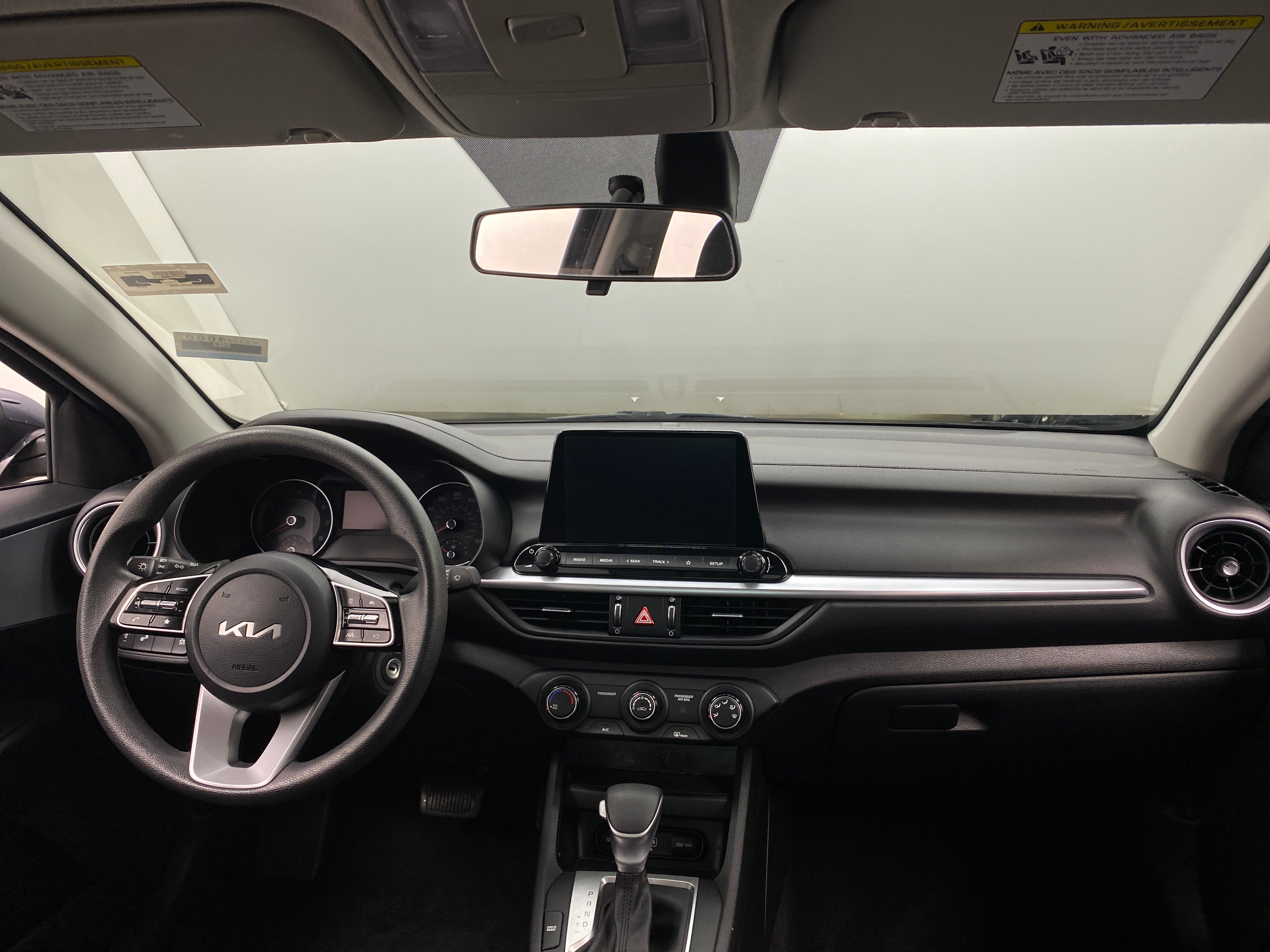 2023 Kia Forte LXS 3