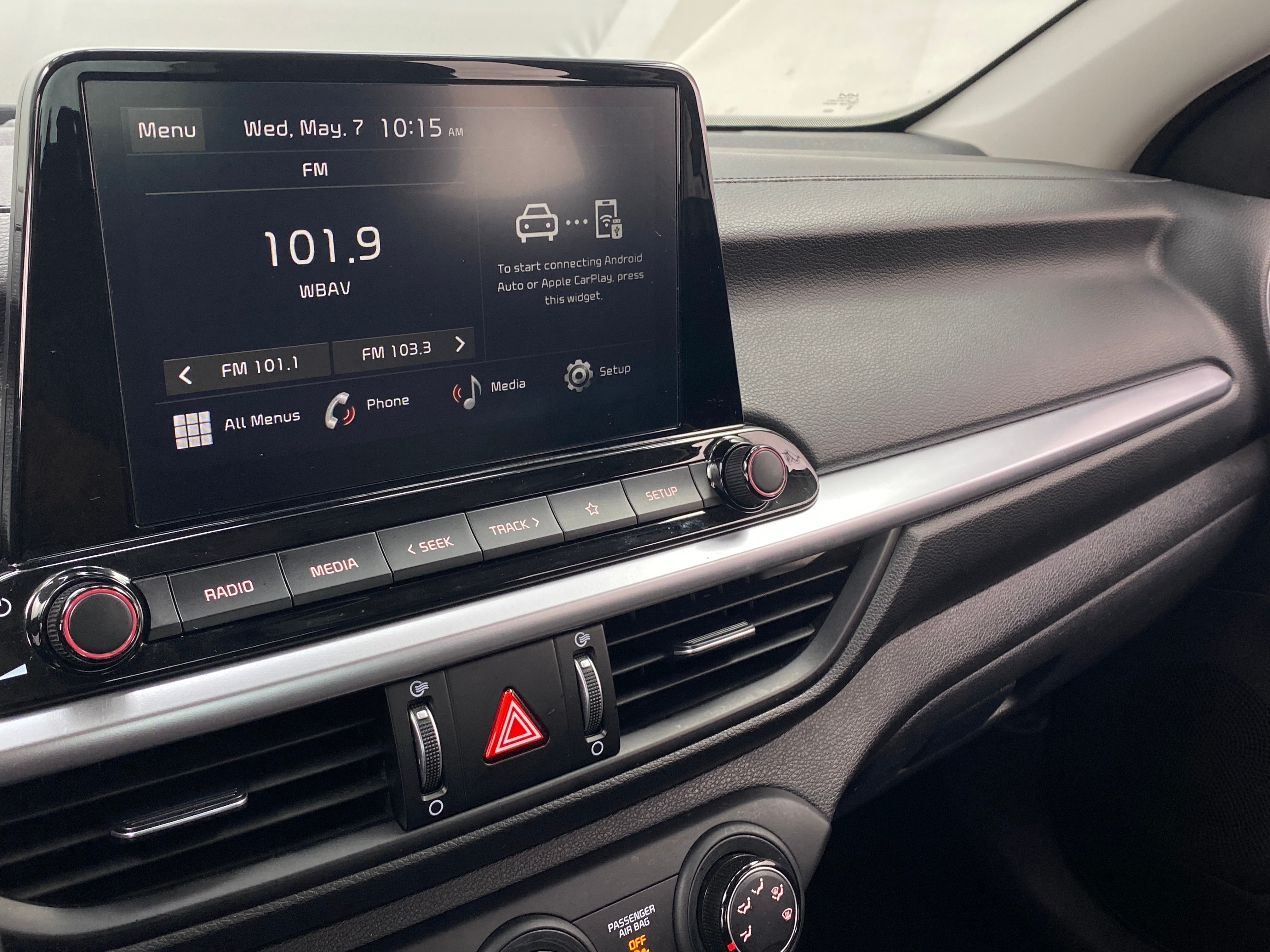 2023 Kia Forte LXS 4