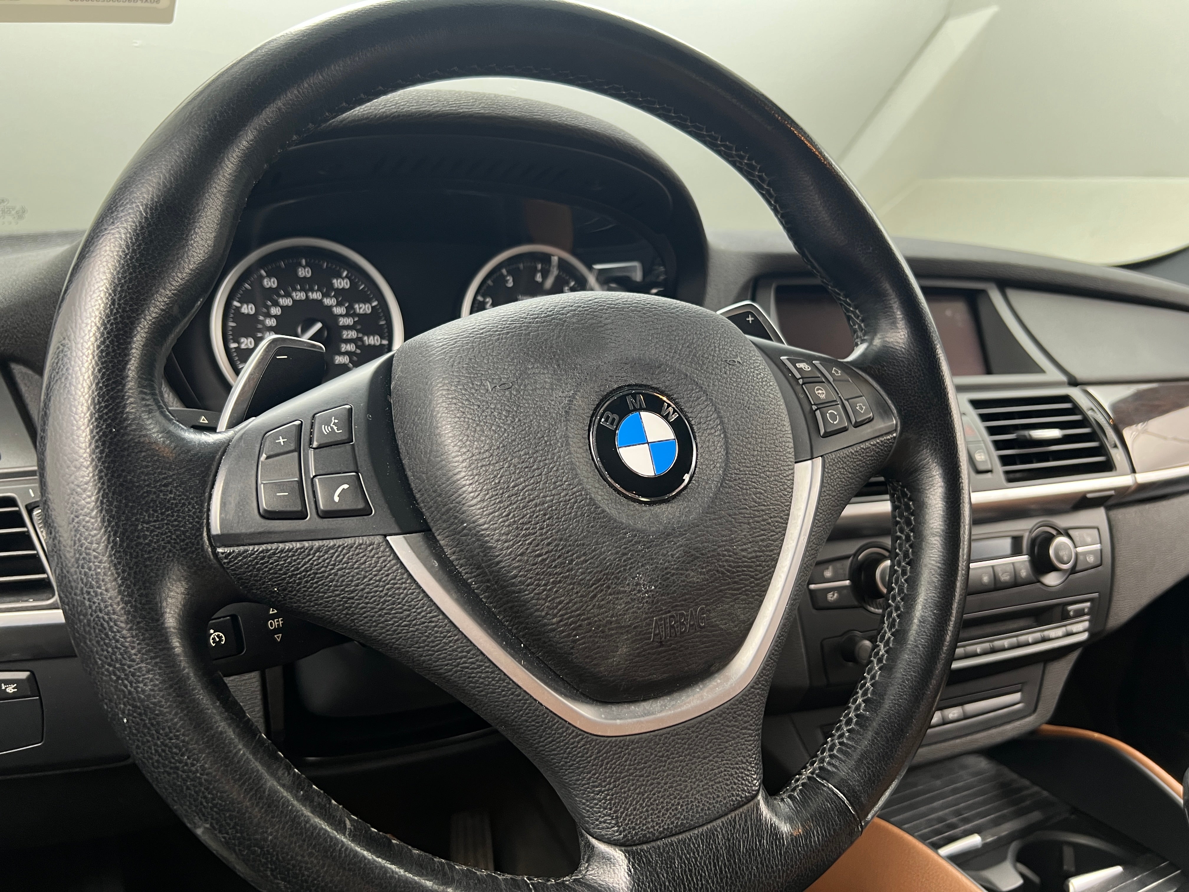 2012 BMW X6 xDrive50i 4