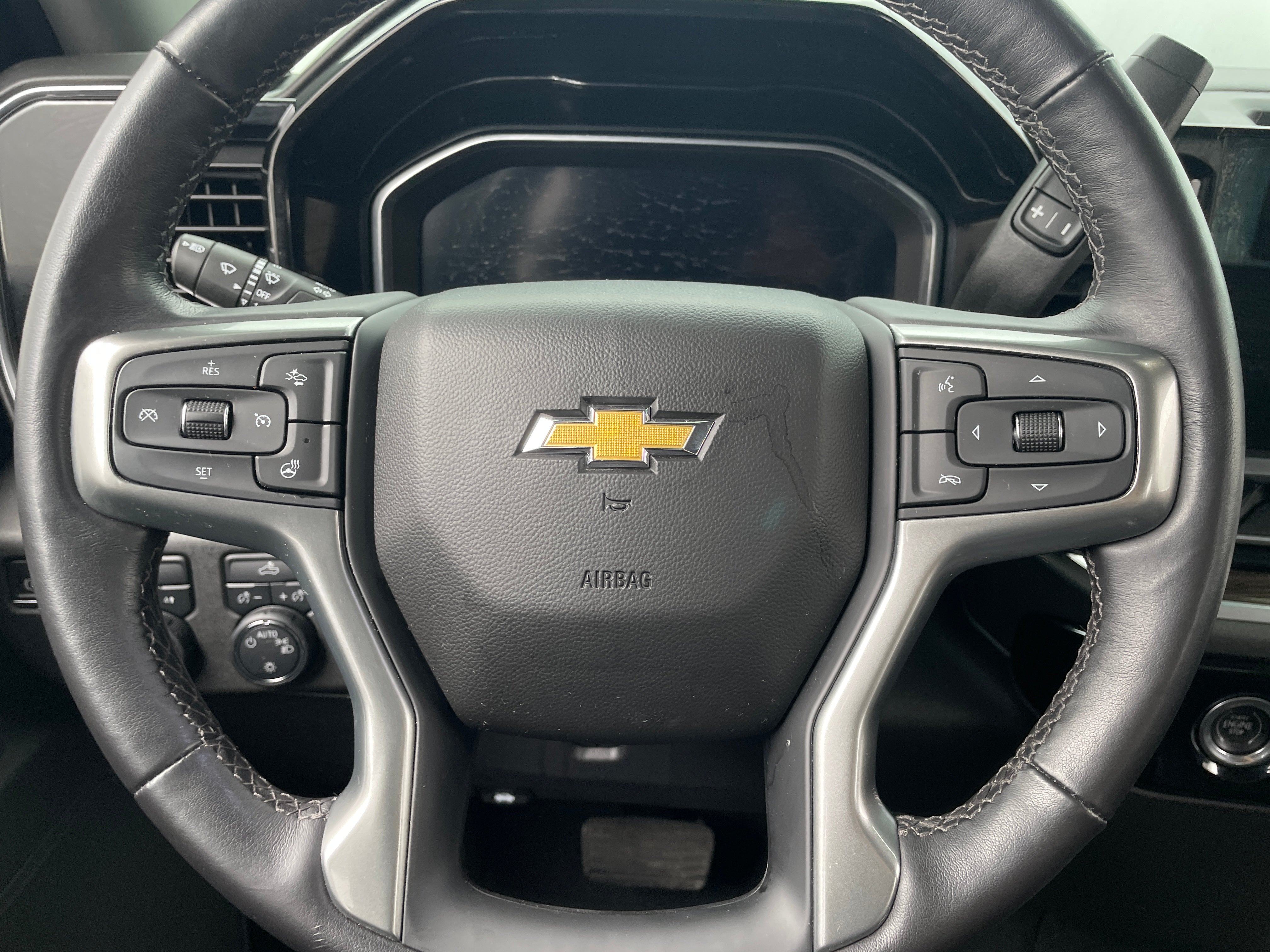 2022 Chevrolet Silverado 1500 LT 5