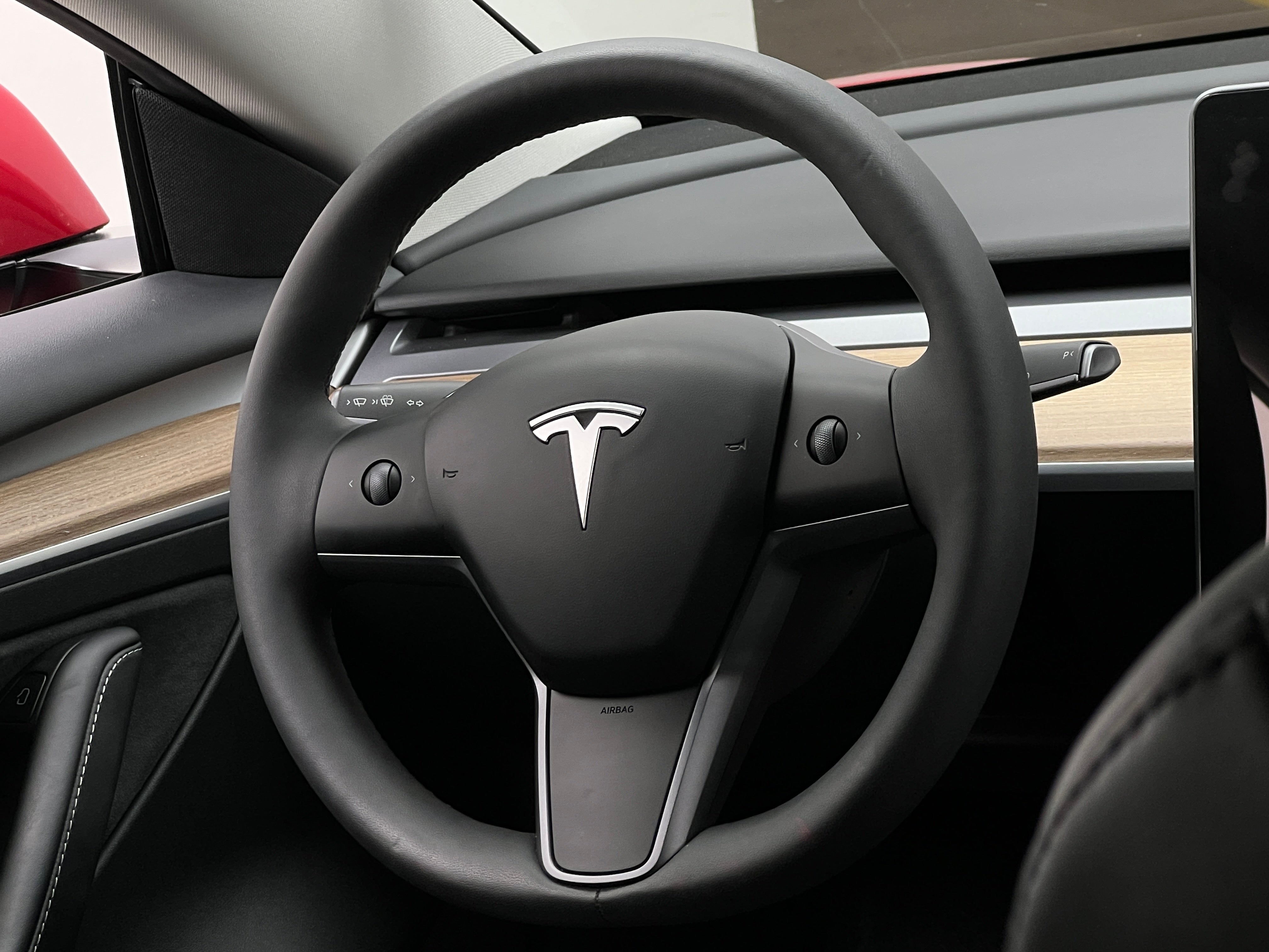 2023 Tesla Model 3 Standard Range 4