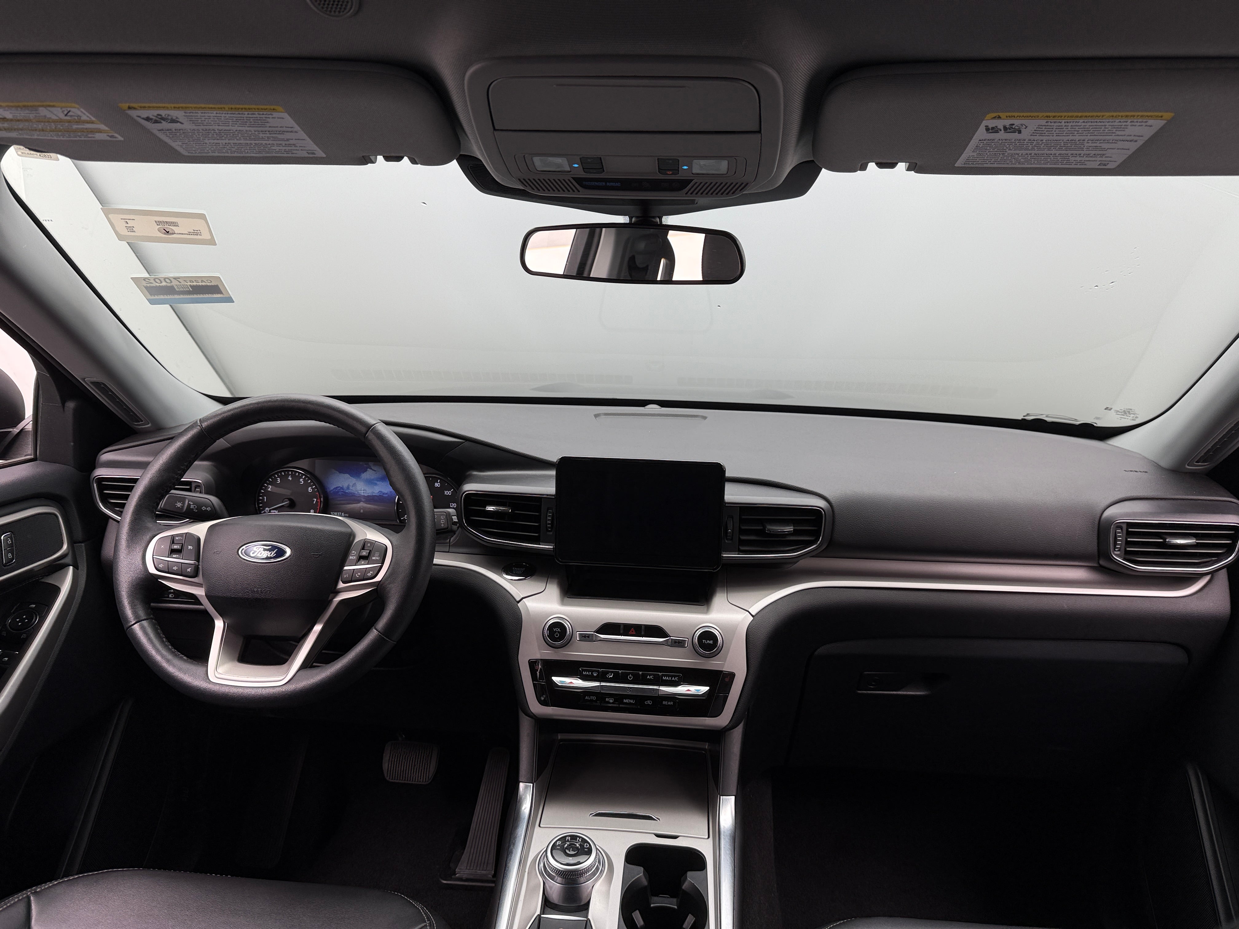 2024 Ford Explorer XLT 3