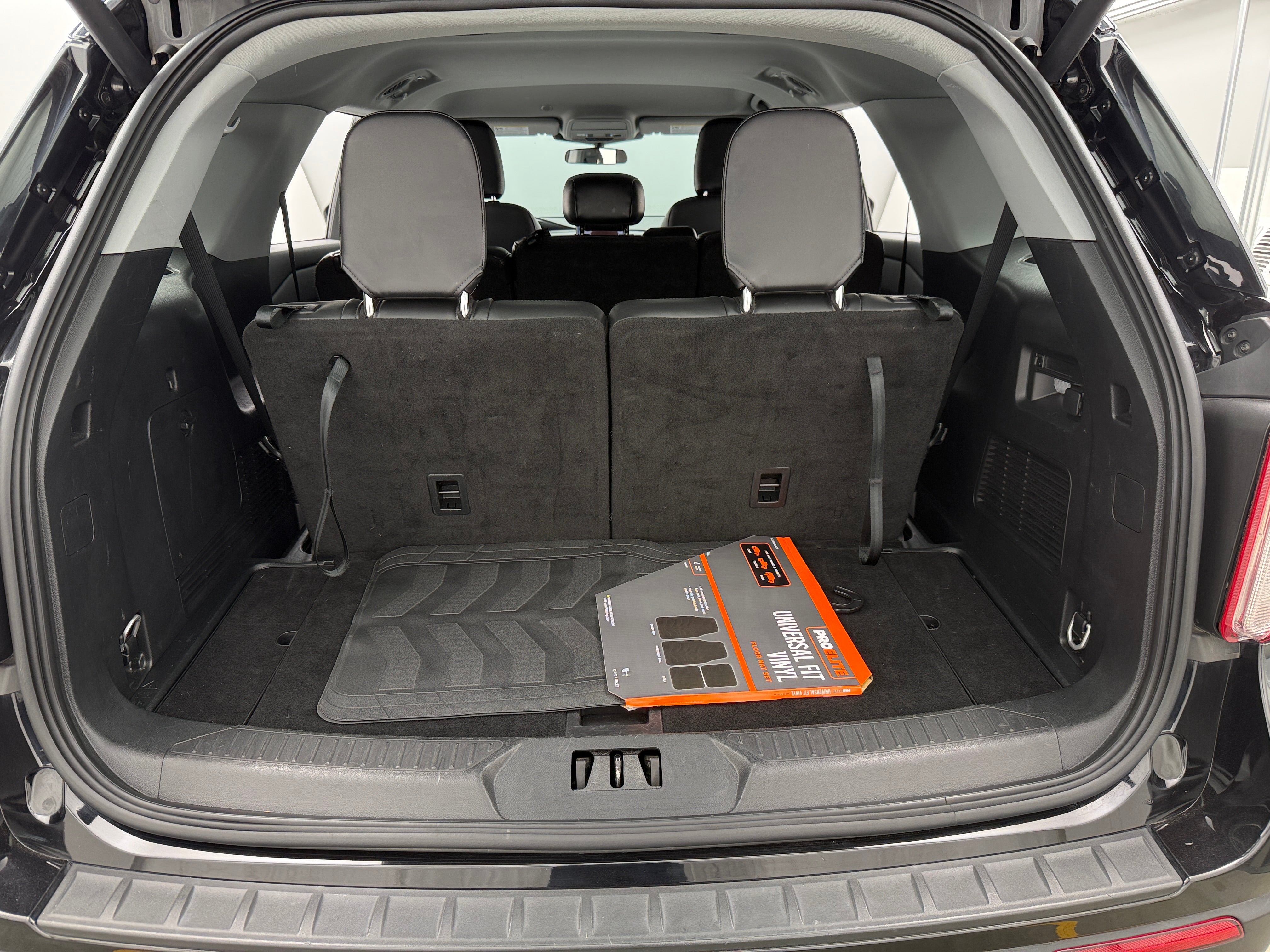 2024 Ford Explorer XLT 7