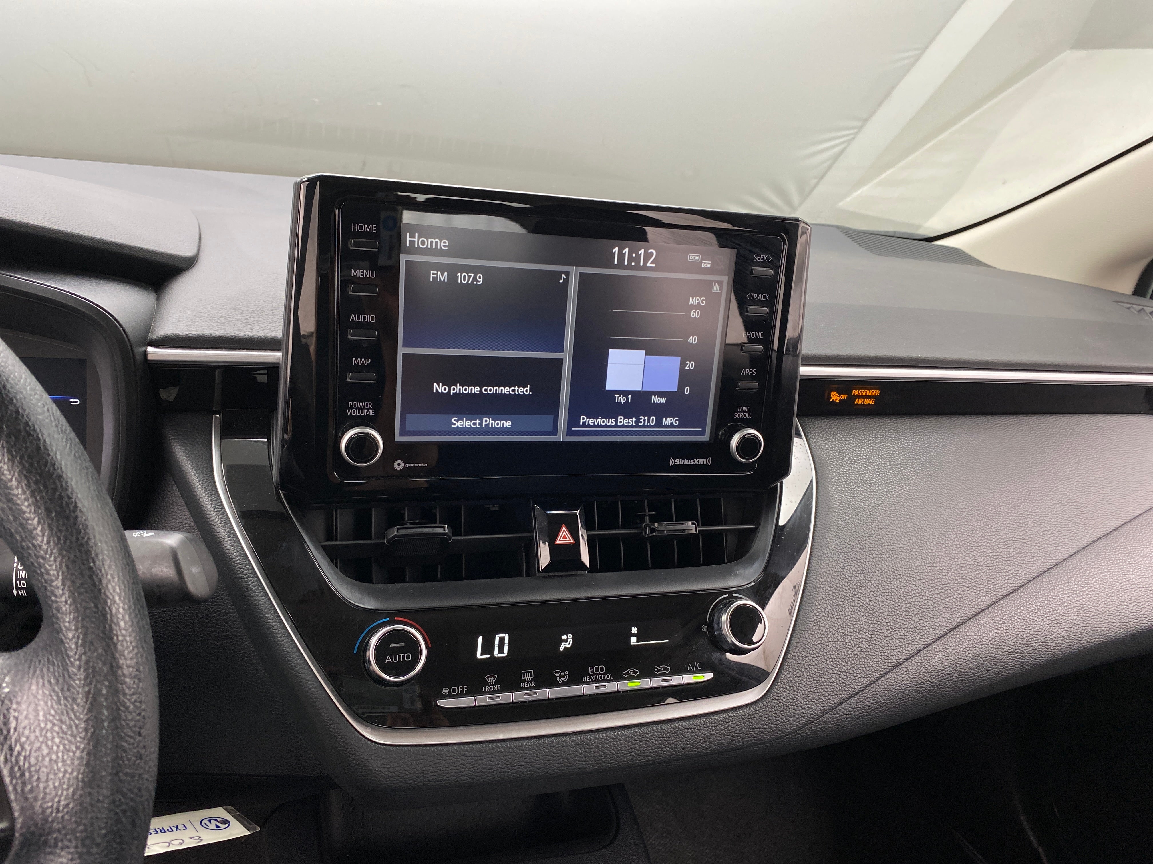 2022 Toyota Corolla LE 4