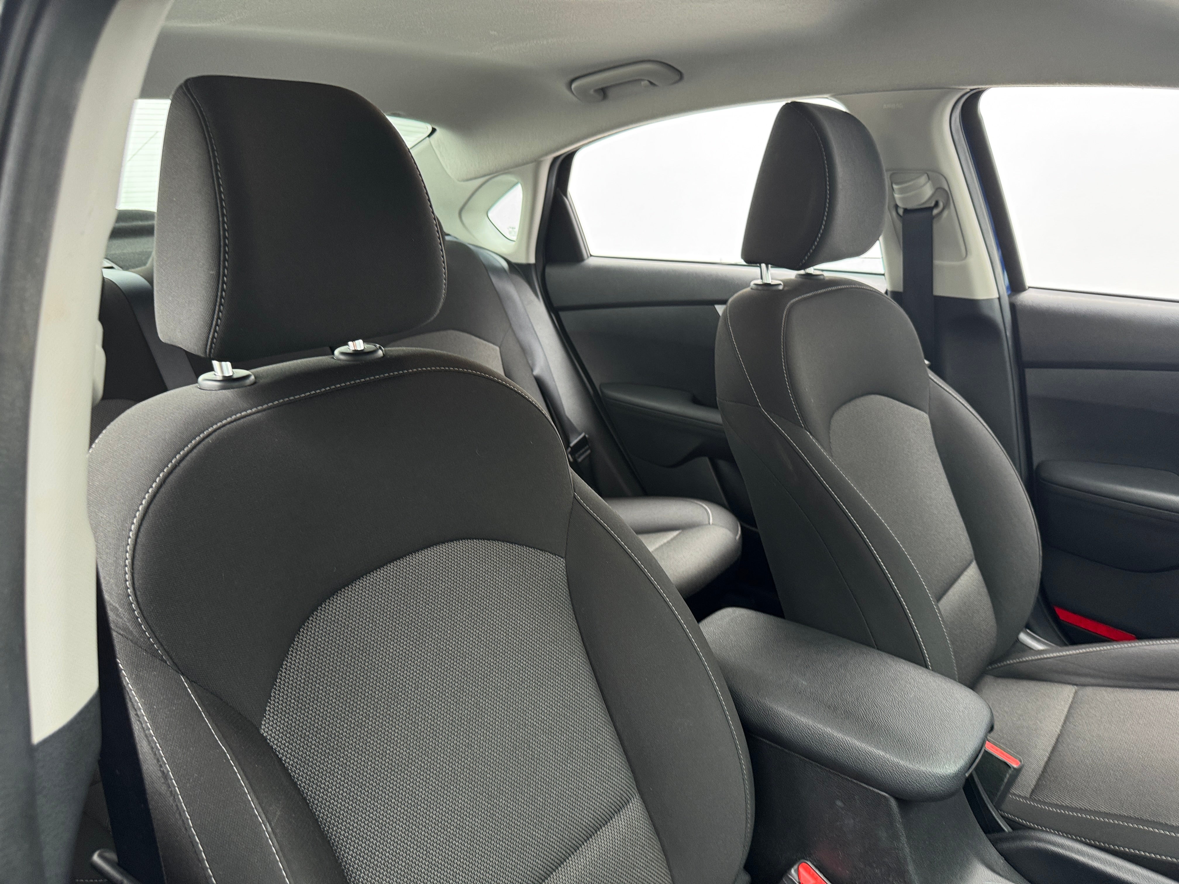 2023 Kia Forte LXS 2