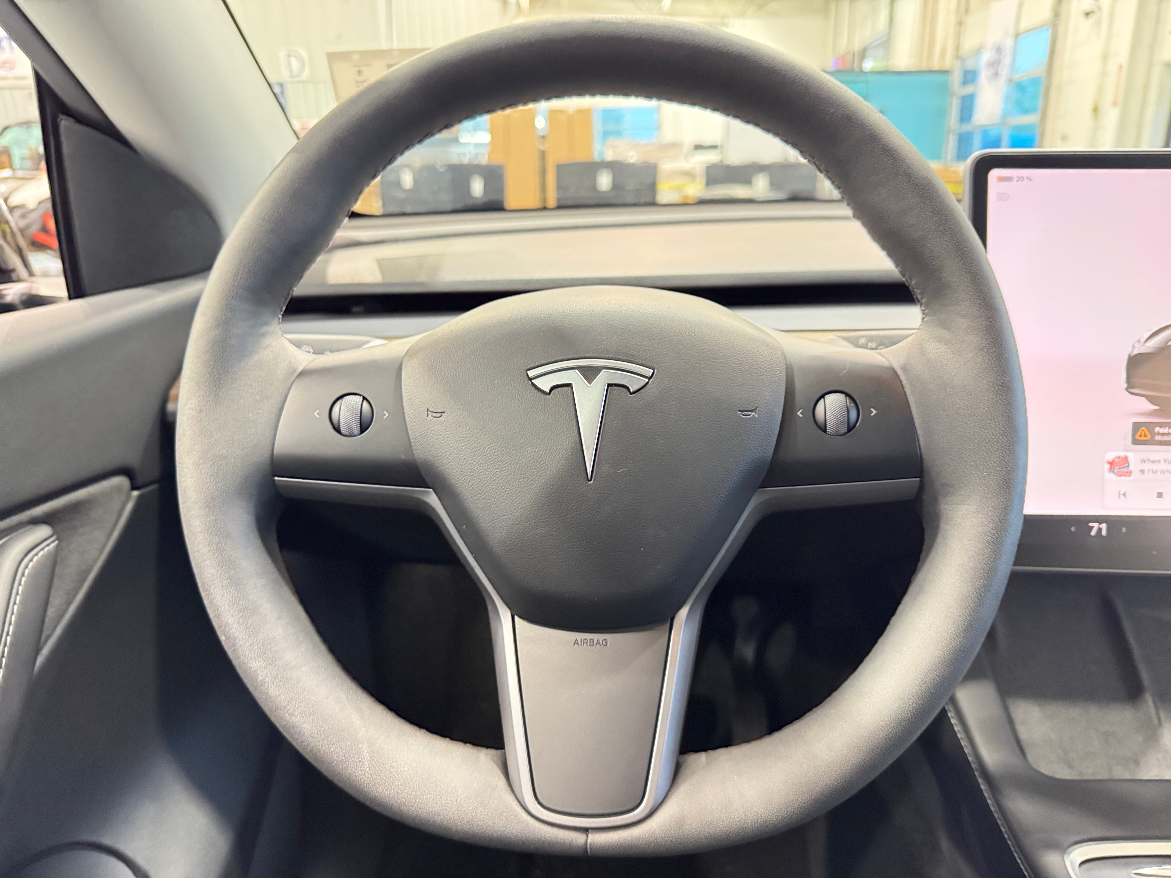 2022 Tesla Model Y Long Range 4