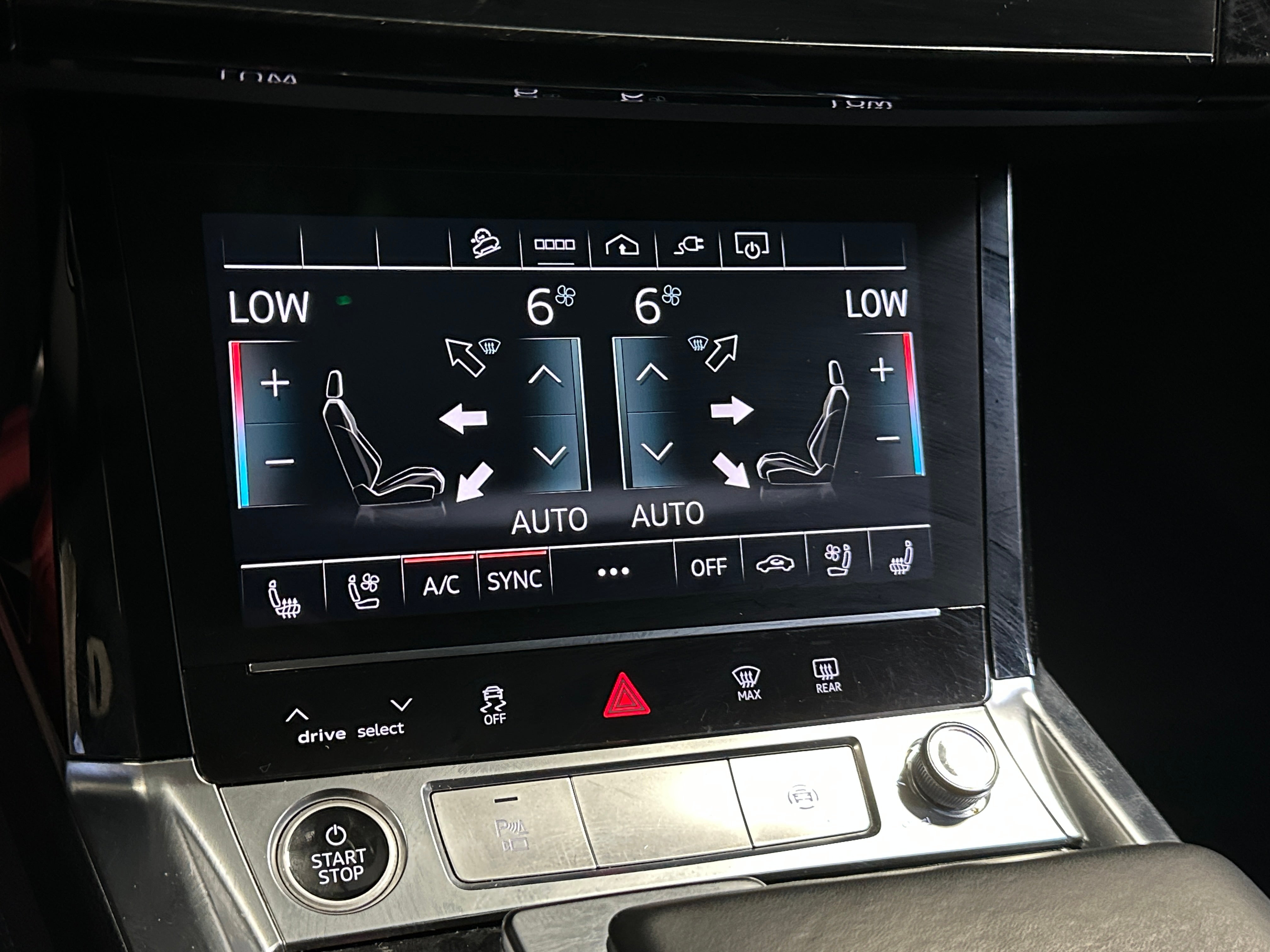 2021 Audi e-tron Premium Plus 3