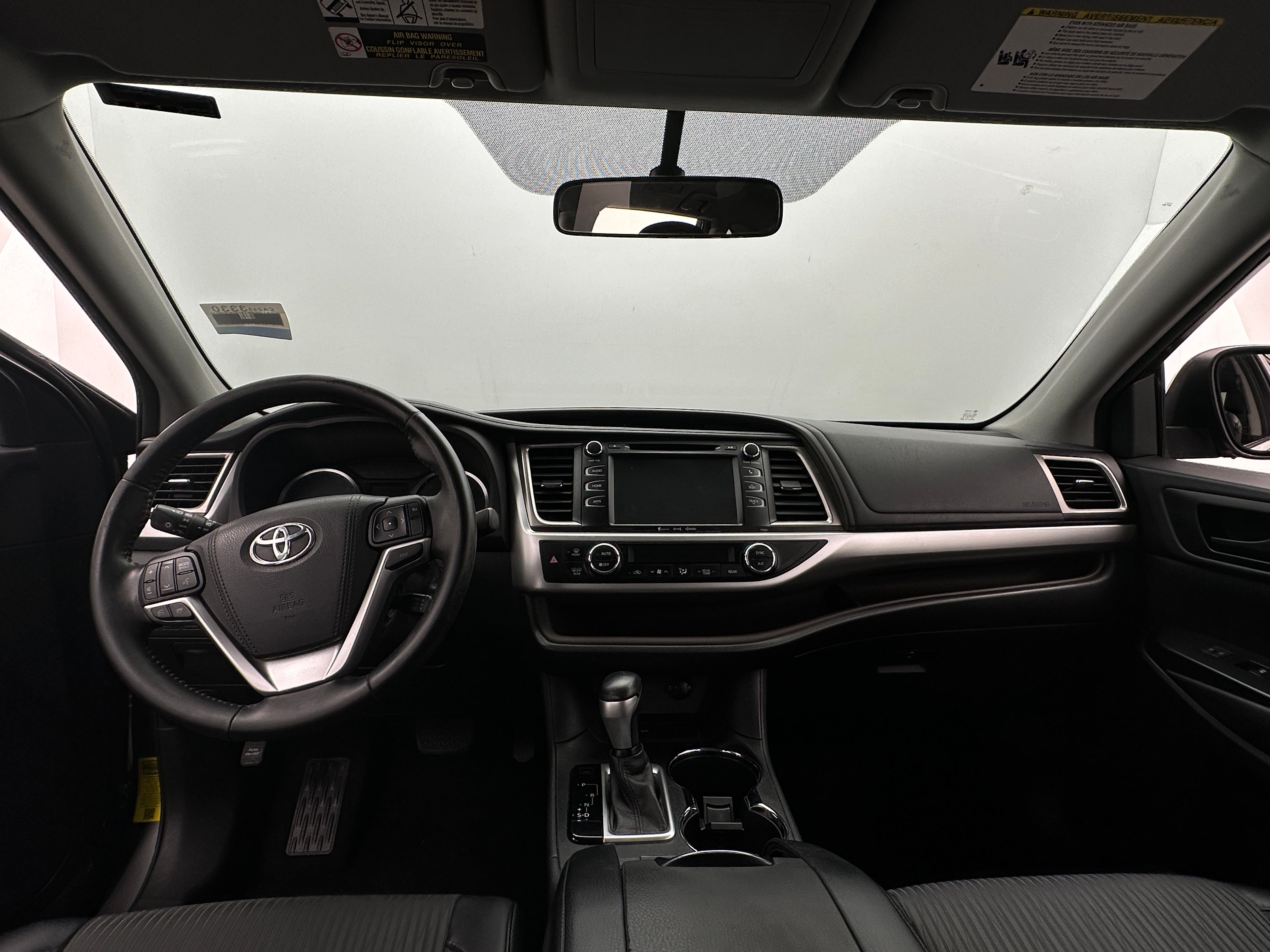 2016 Toyota Highlander Plus 3