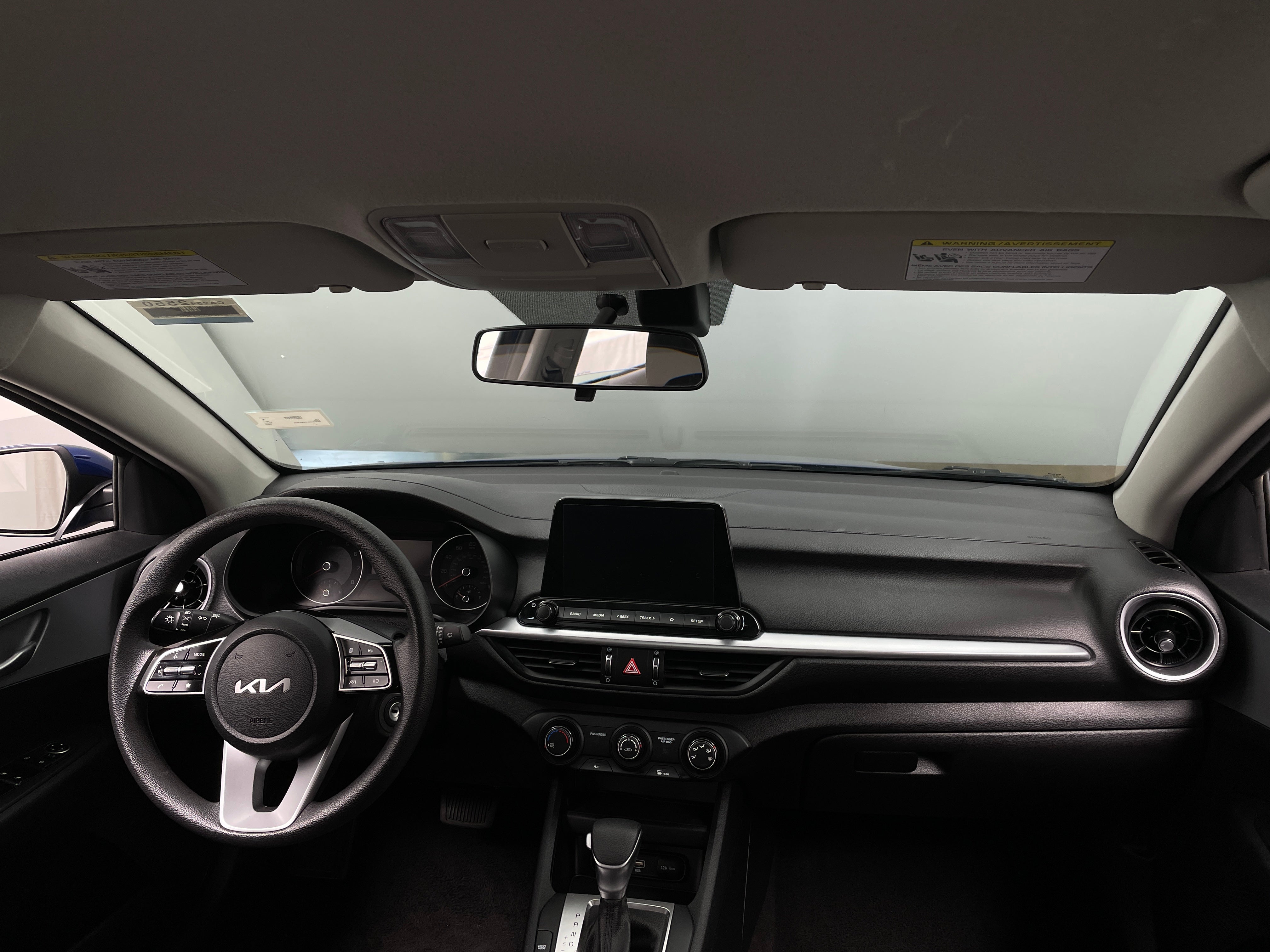 2023 Kia Forte LXS 3
