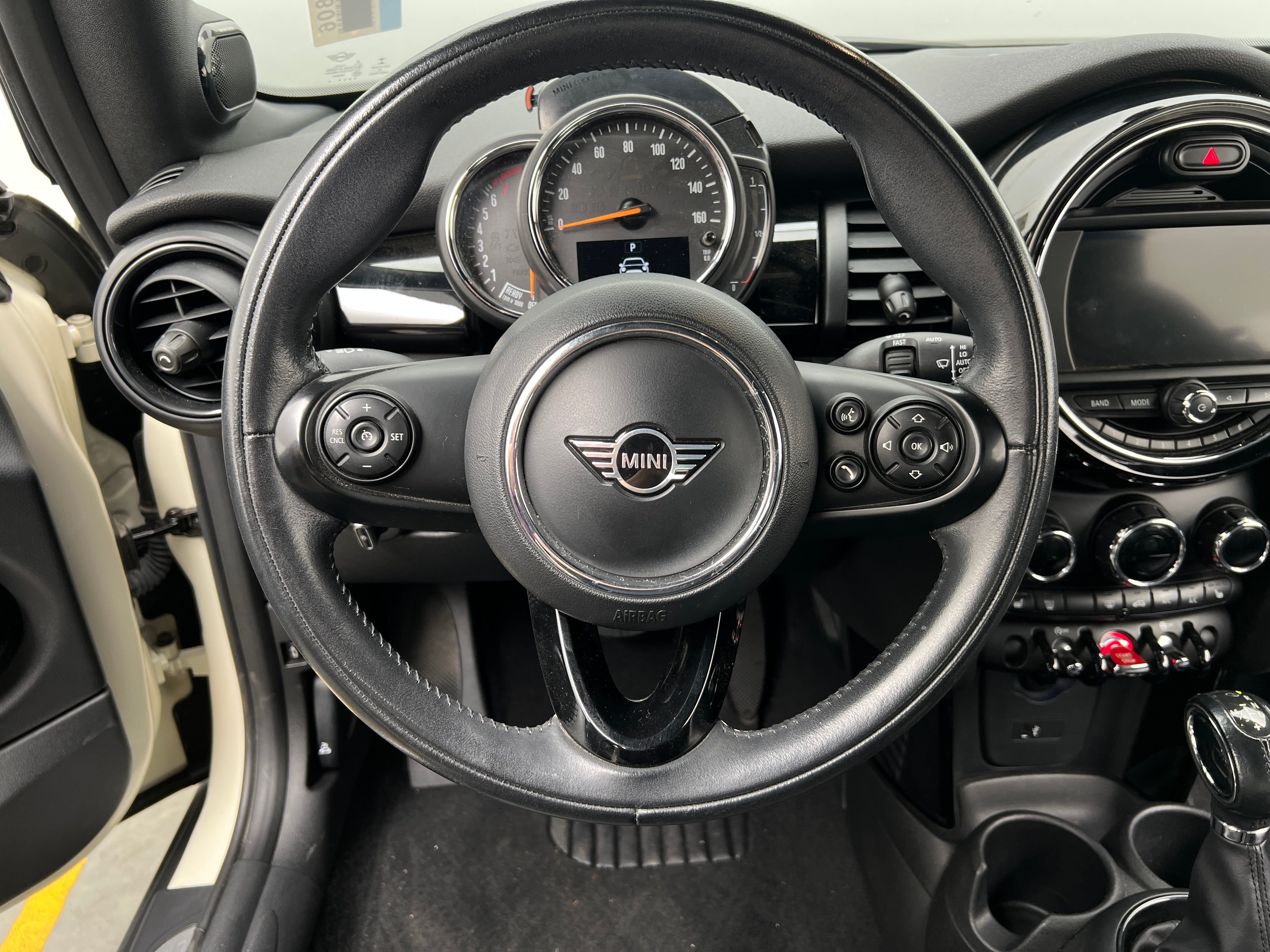 2019 MINI Cooper Convertible  4