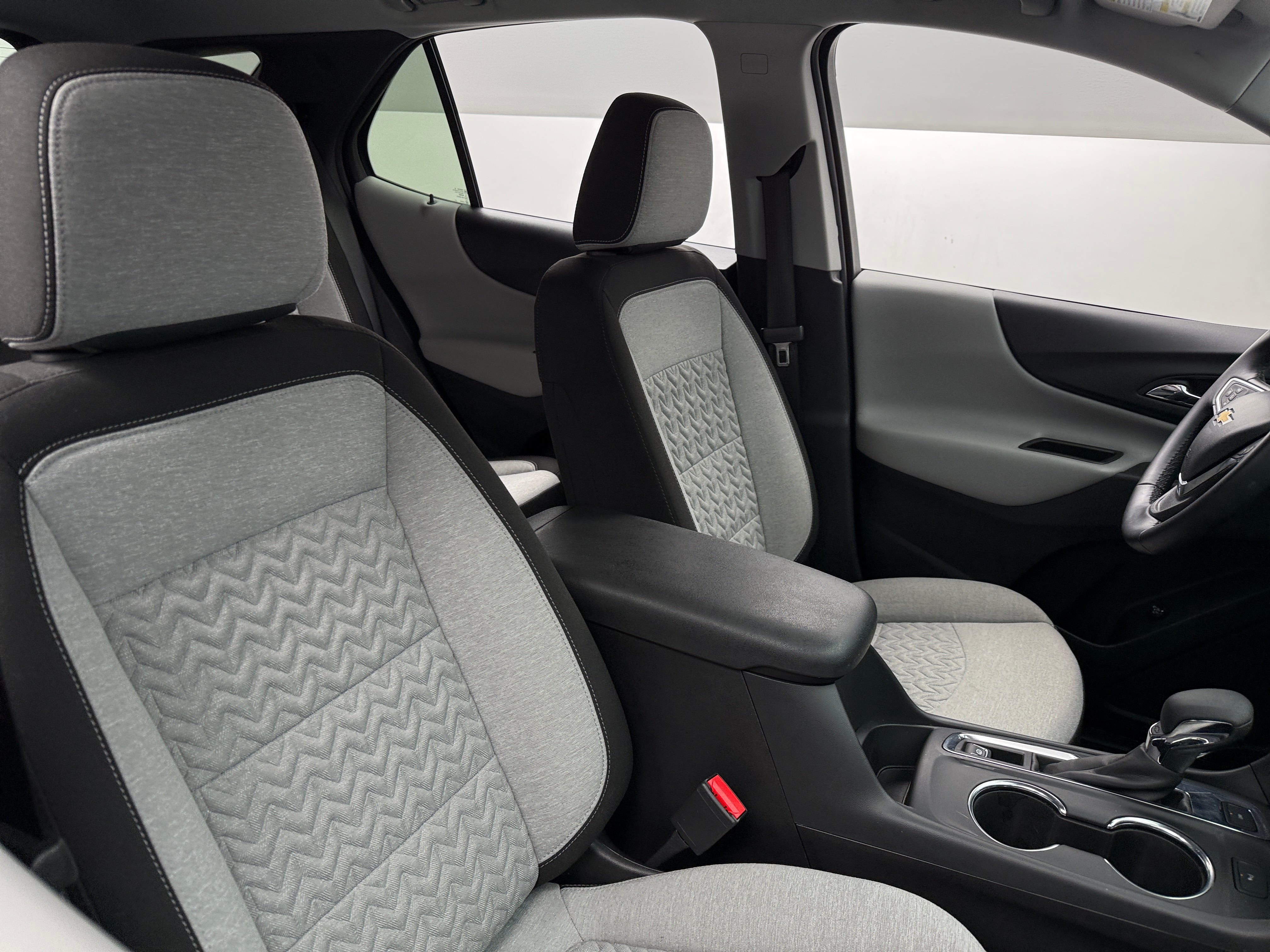 2023 Chevrolet Equinox LT 2