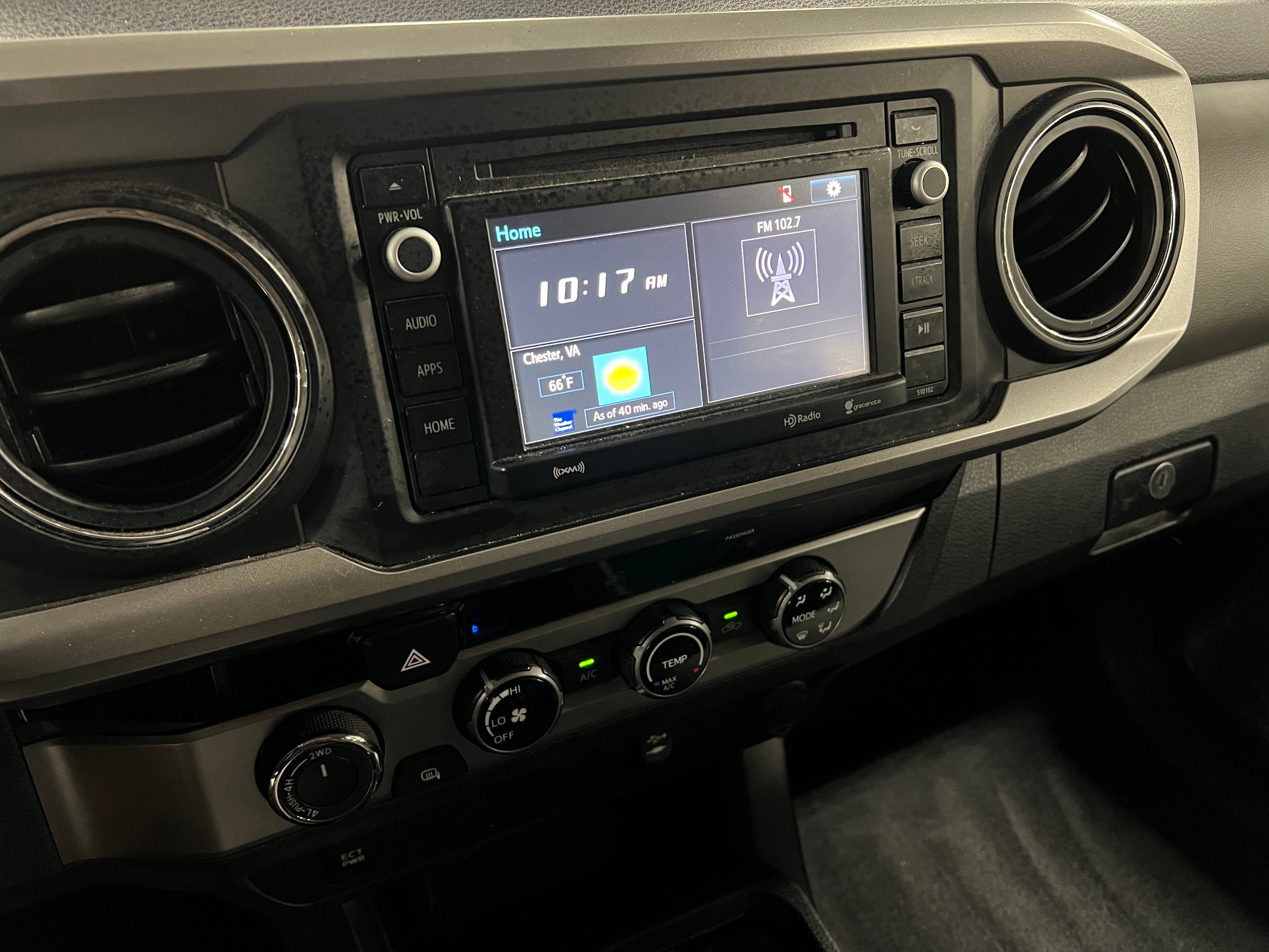 2017 Toyota Tacoma SR5 4