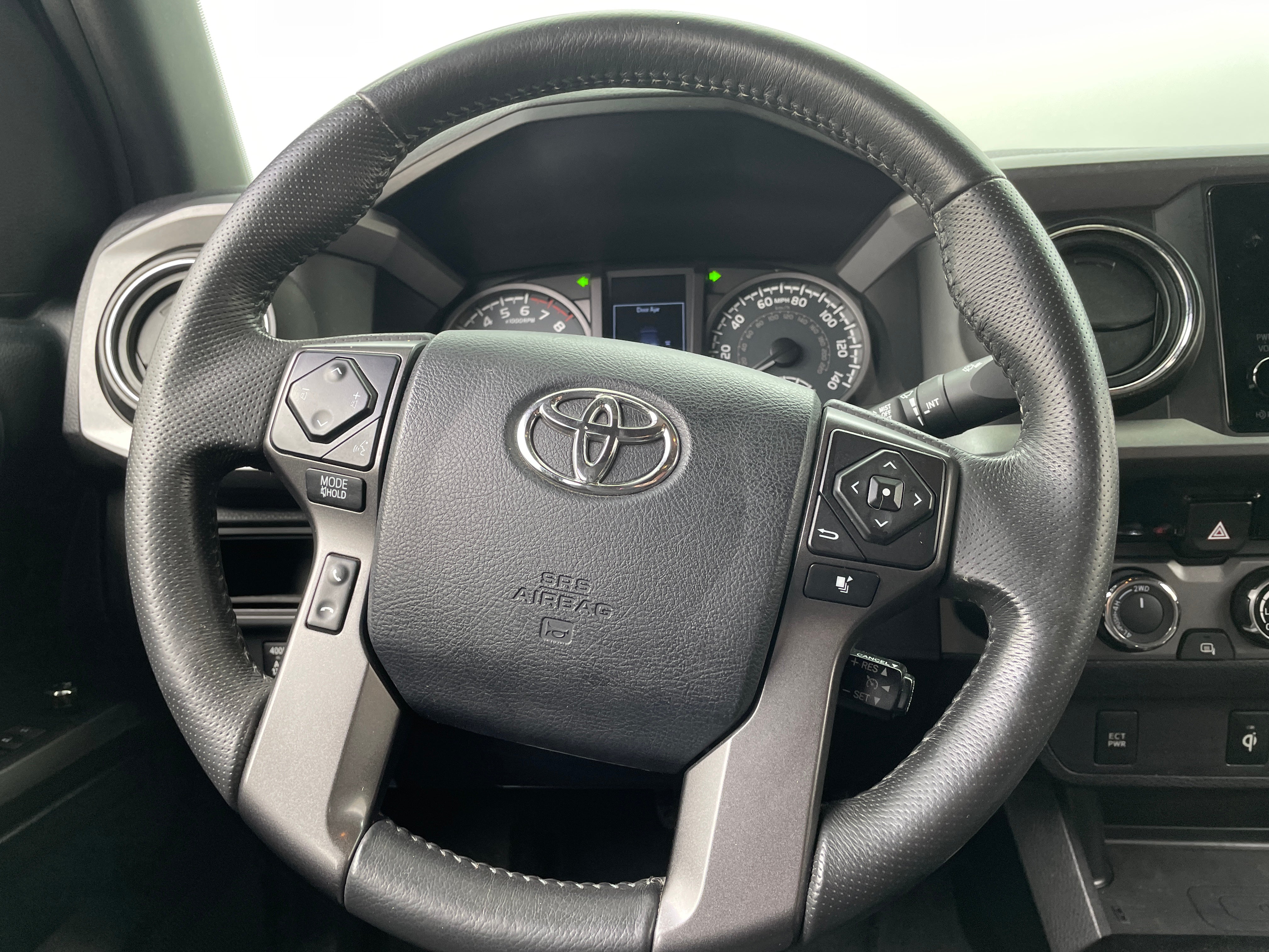 2016 Toyota Tacoma TRD Sport 5