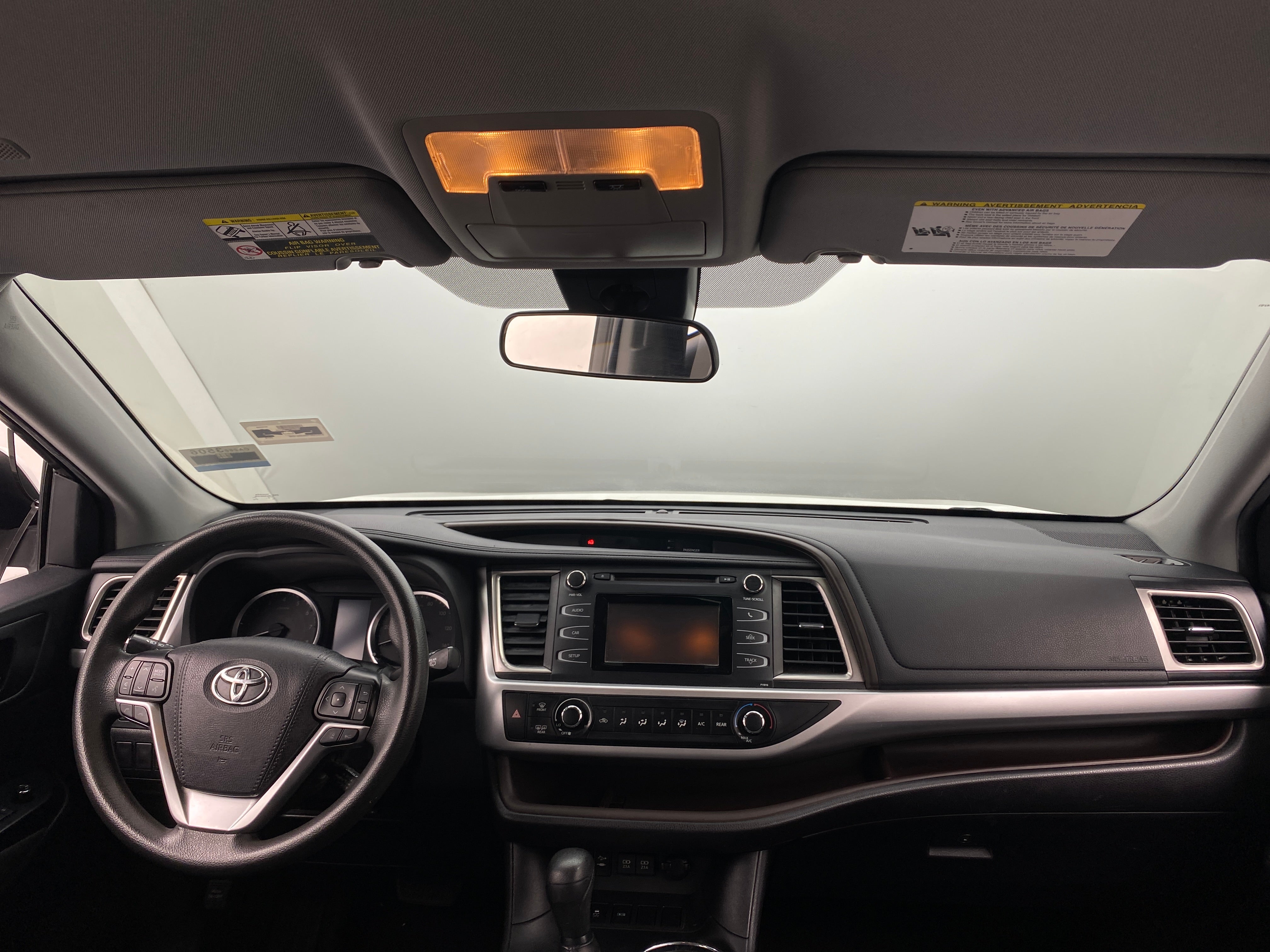2019 Toyota Highlander LE 3