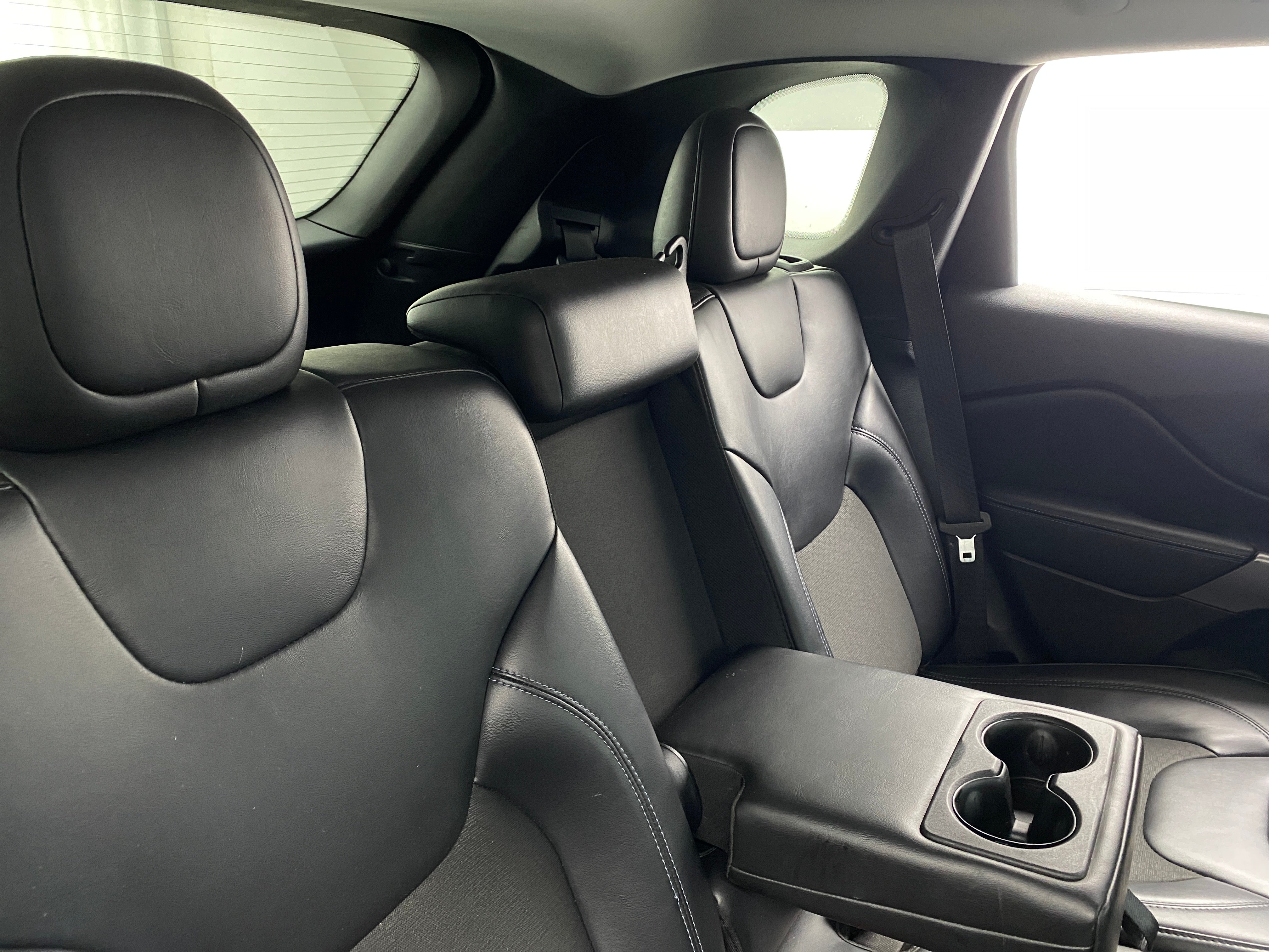 2020 Jeep Cherokee Latitude 6