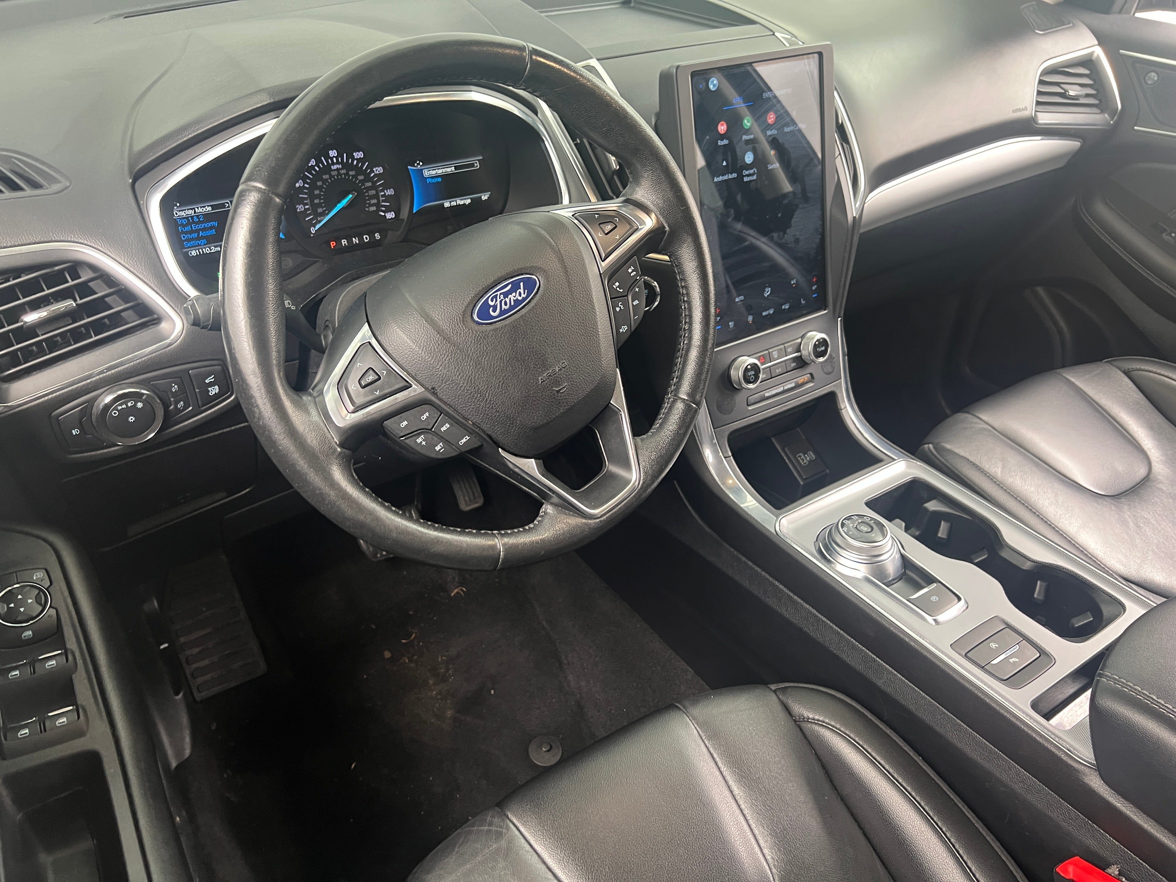 2021 Ford Edge Titanium 2