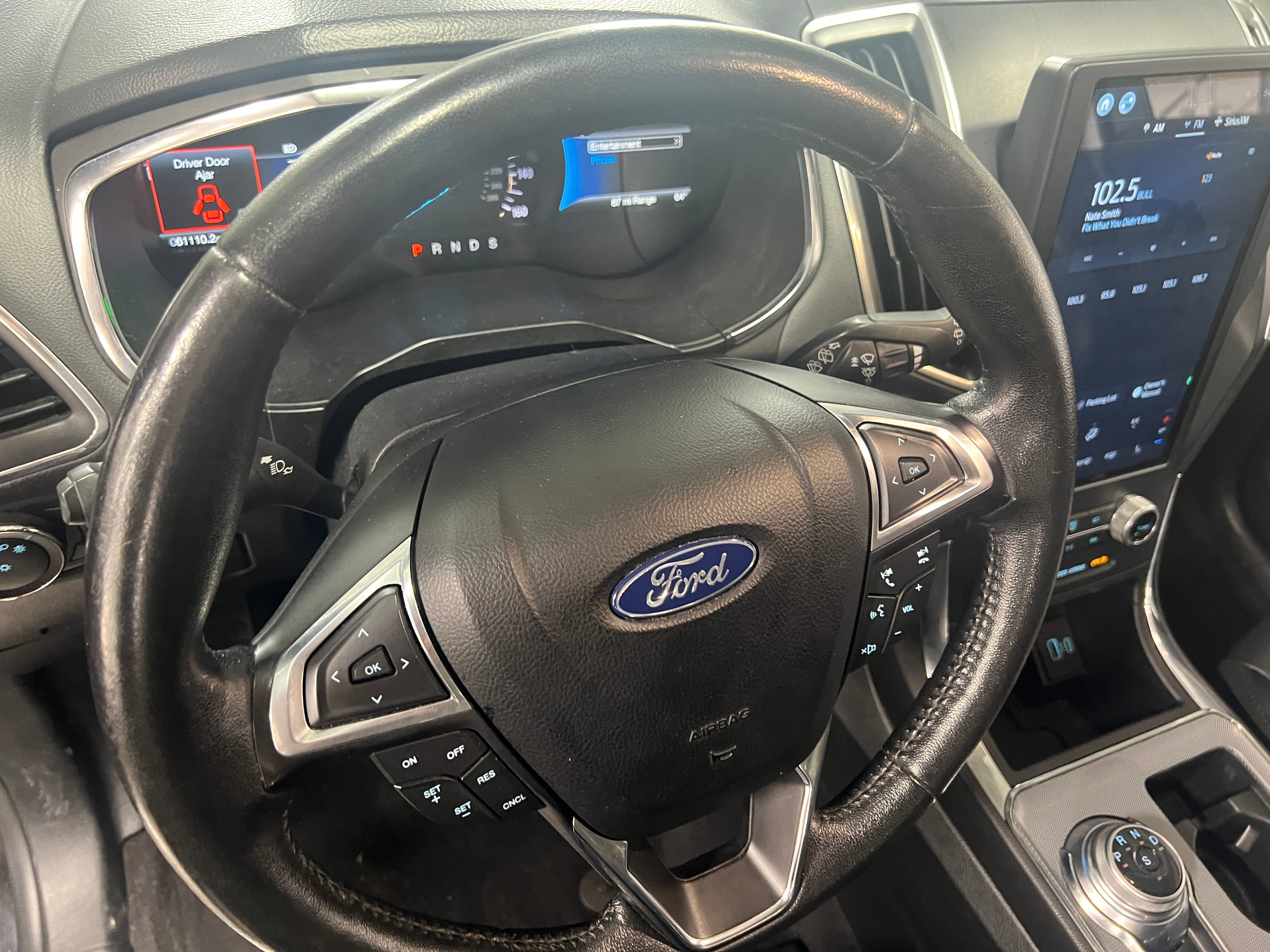 2021 Ford Edge Titanium 4