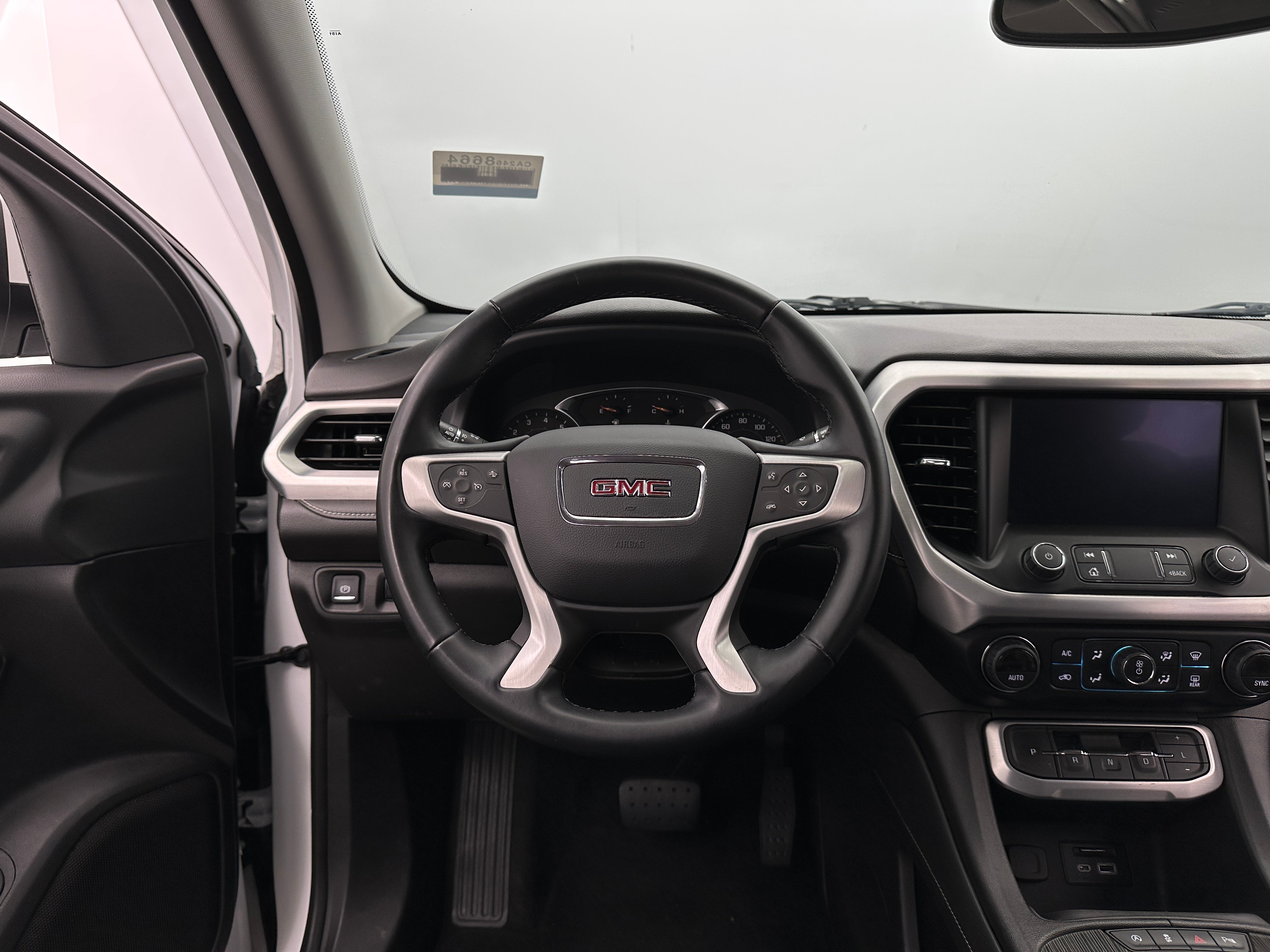 2023 GMC Acadia SLT 4