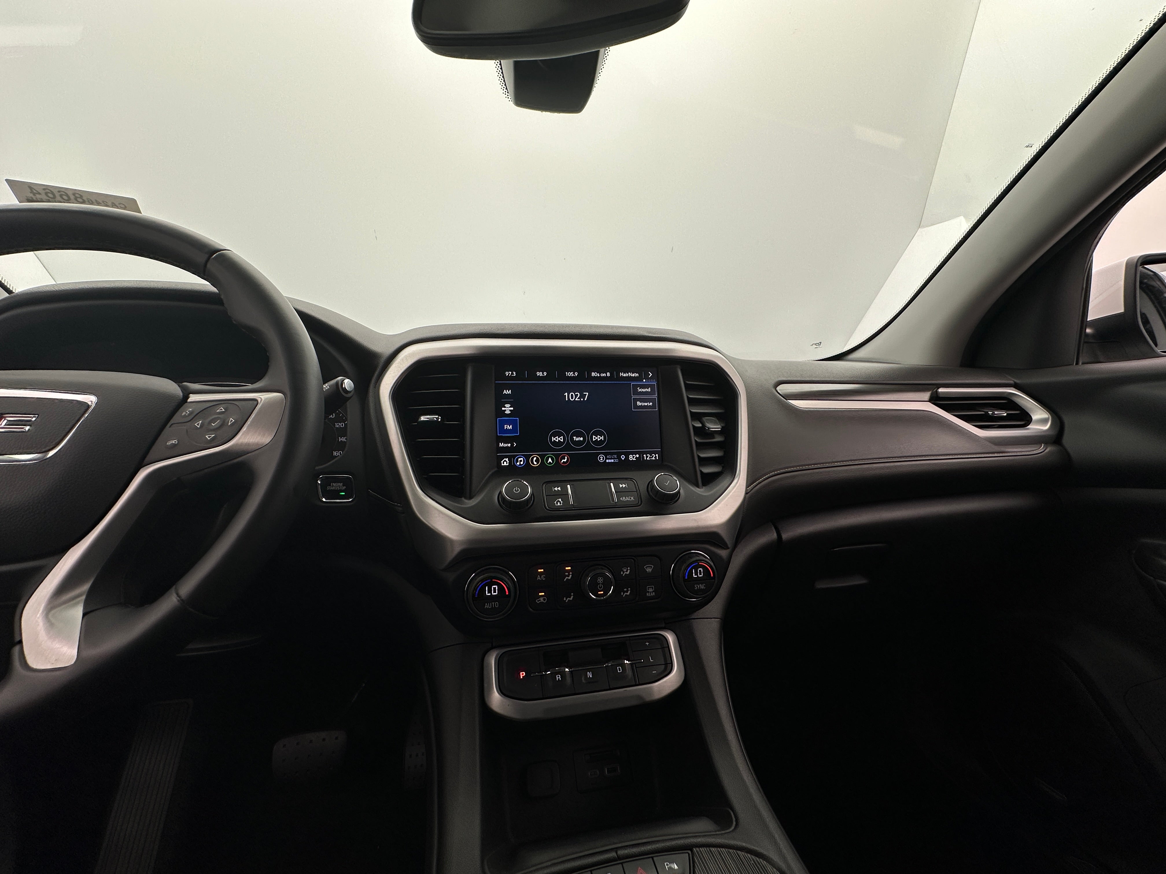 2023 GMC Acadia SLT 3