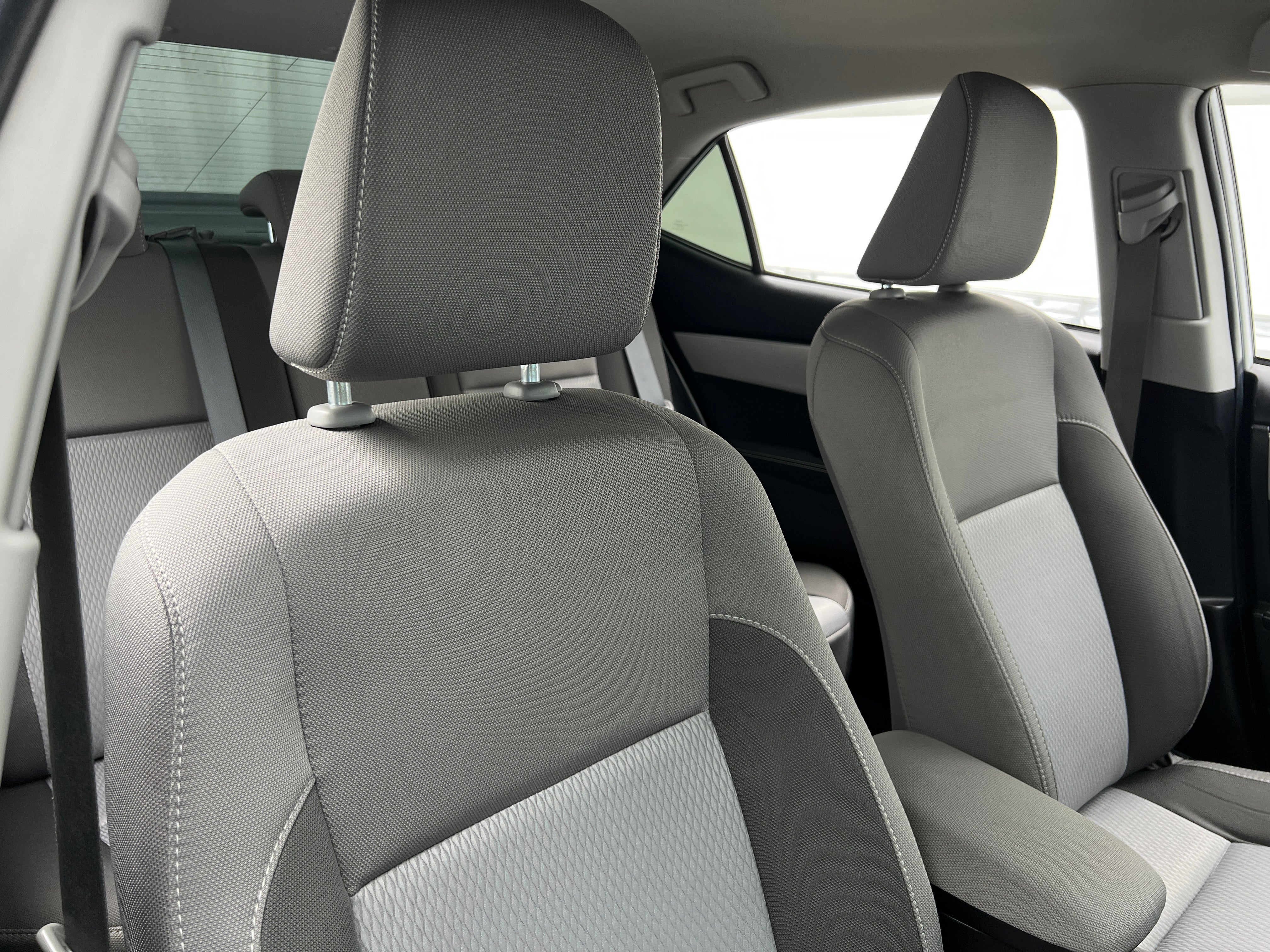 2017 Toyota Corolla LE 2