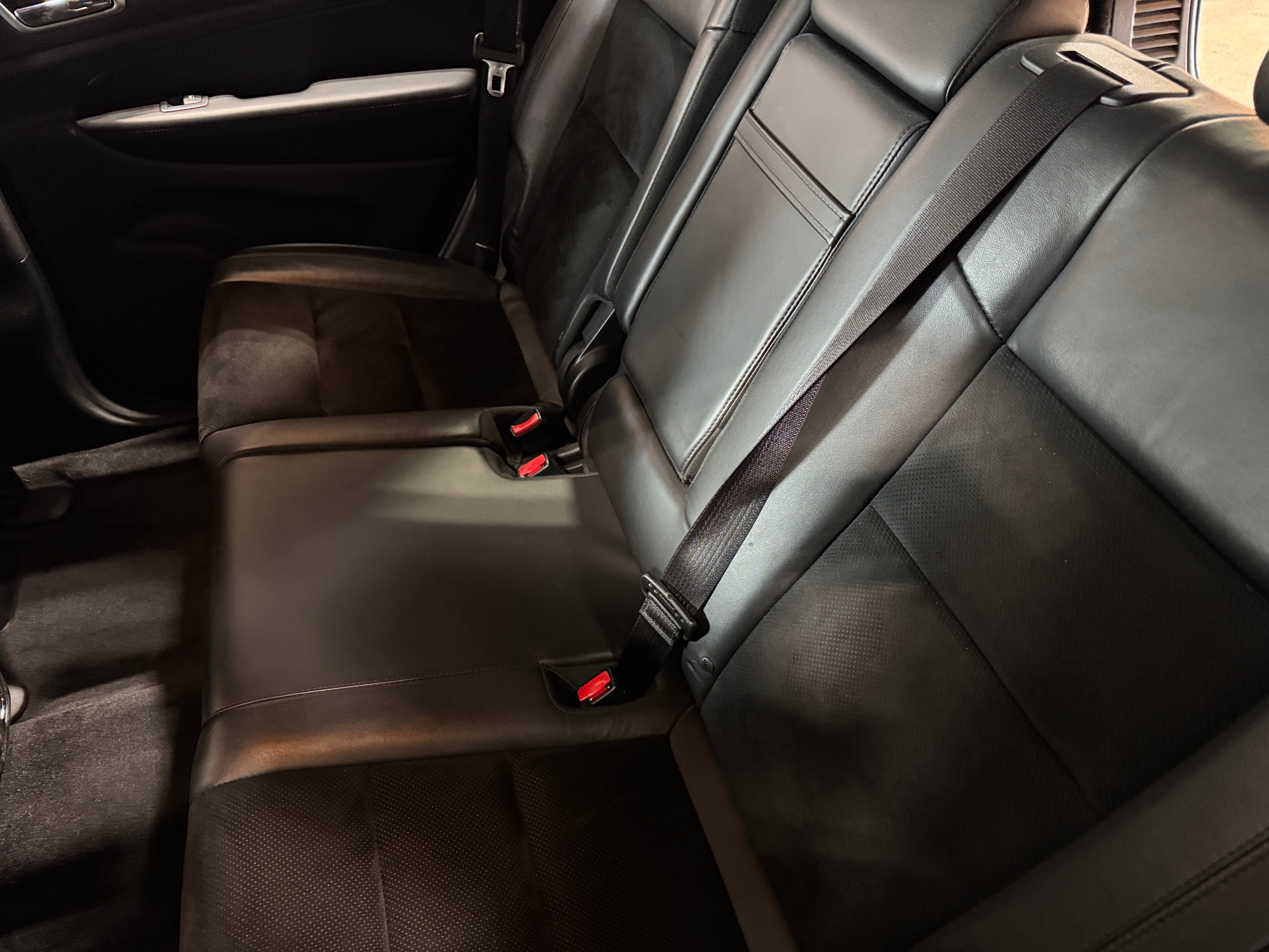 2018 Jeep Grand Cherokee Altitude 6