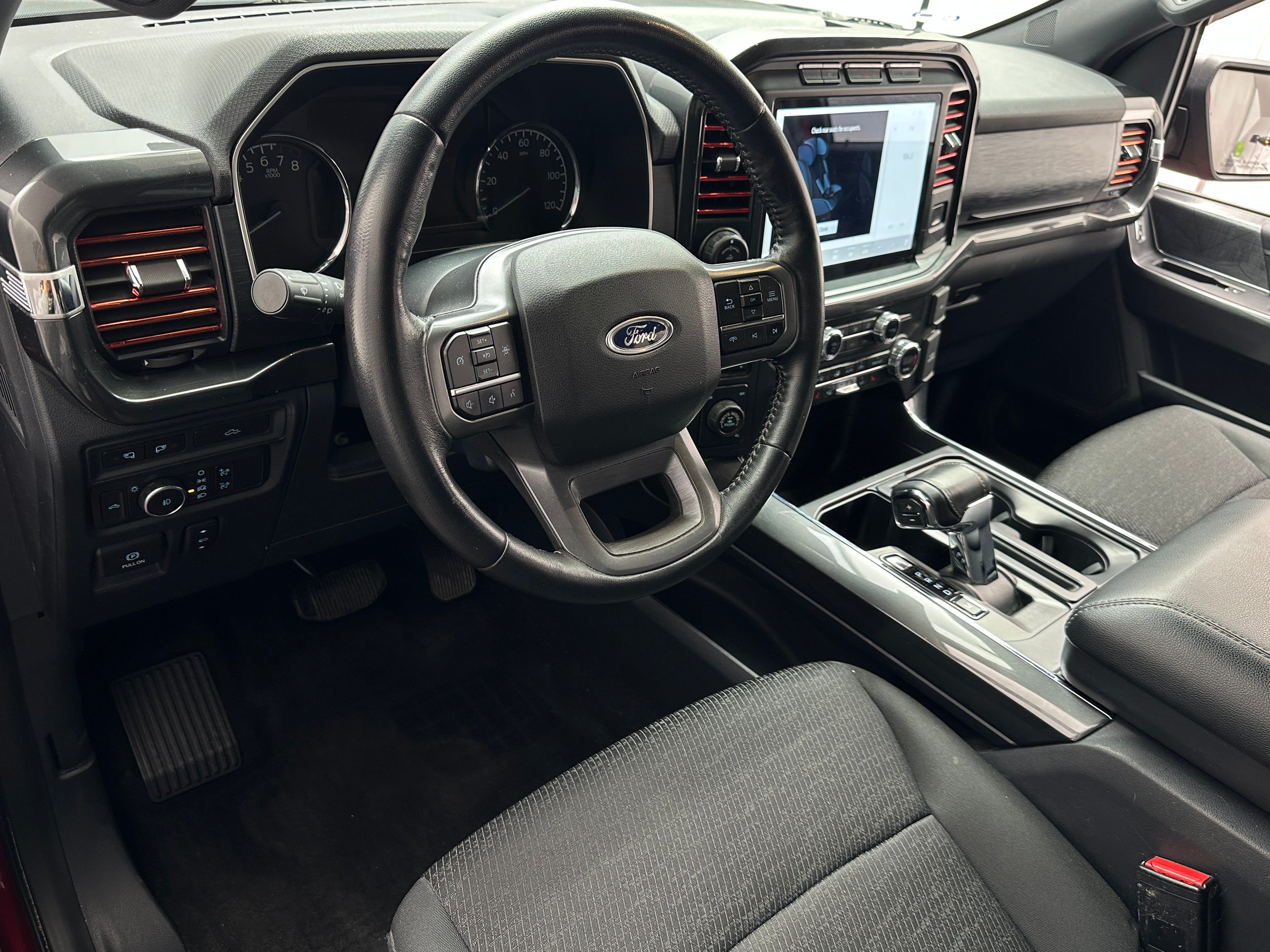 2021 Ford Econoline E-150 3