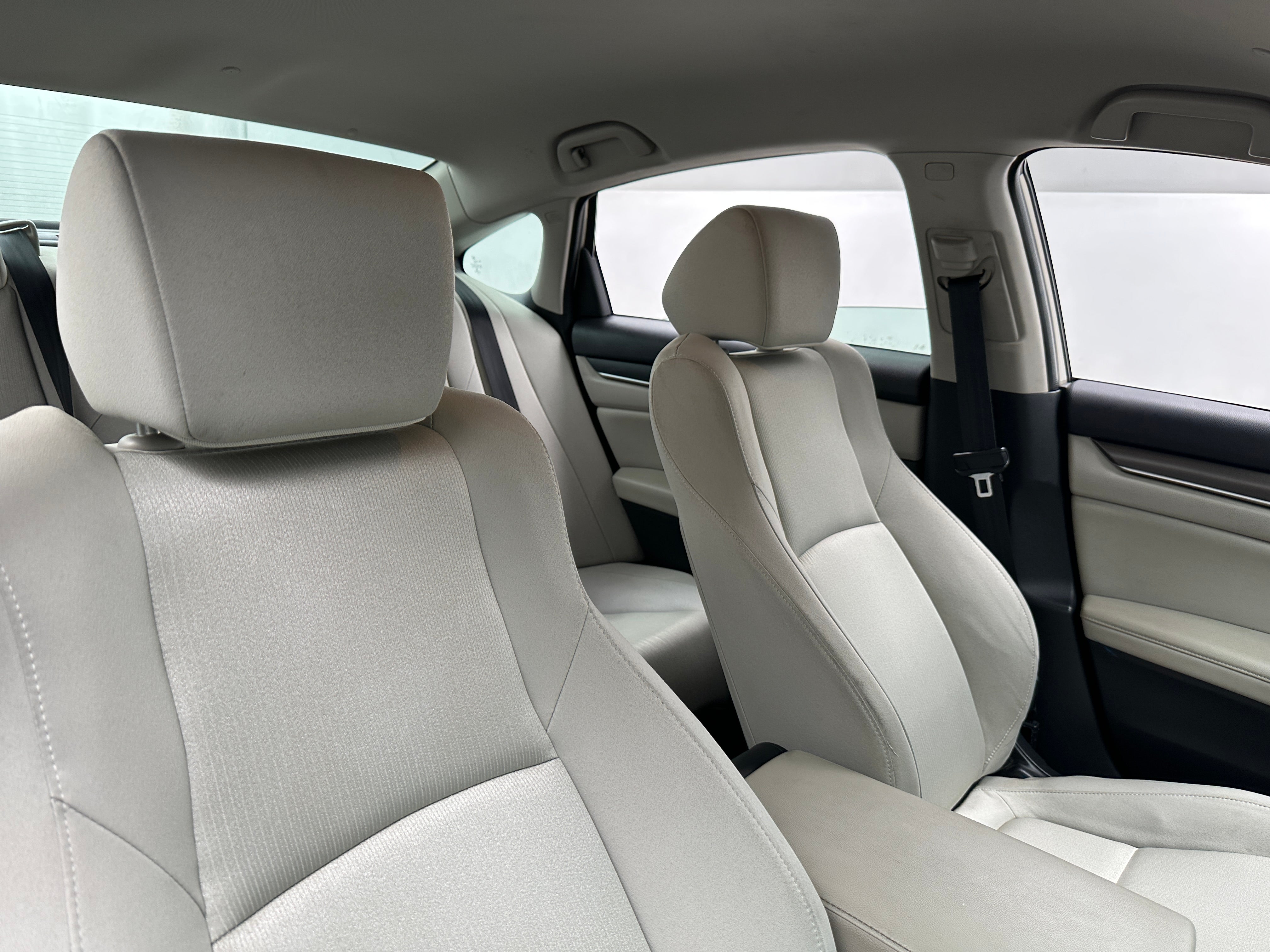 2018 Honda Accord LX 2
