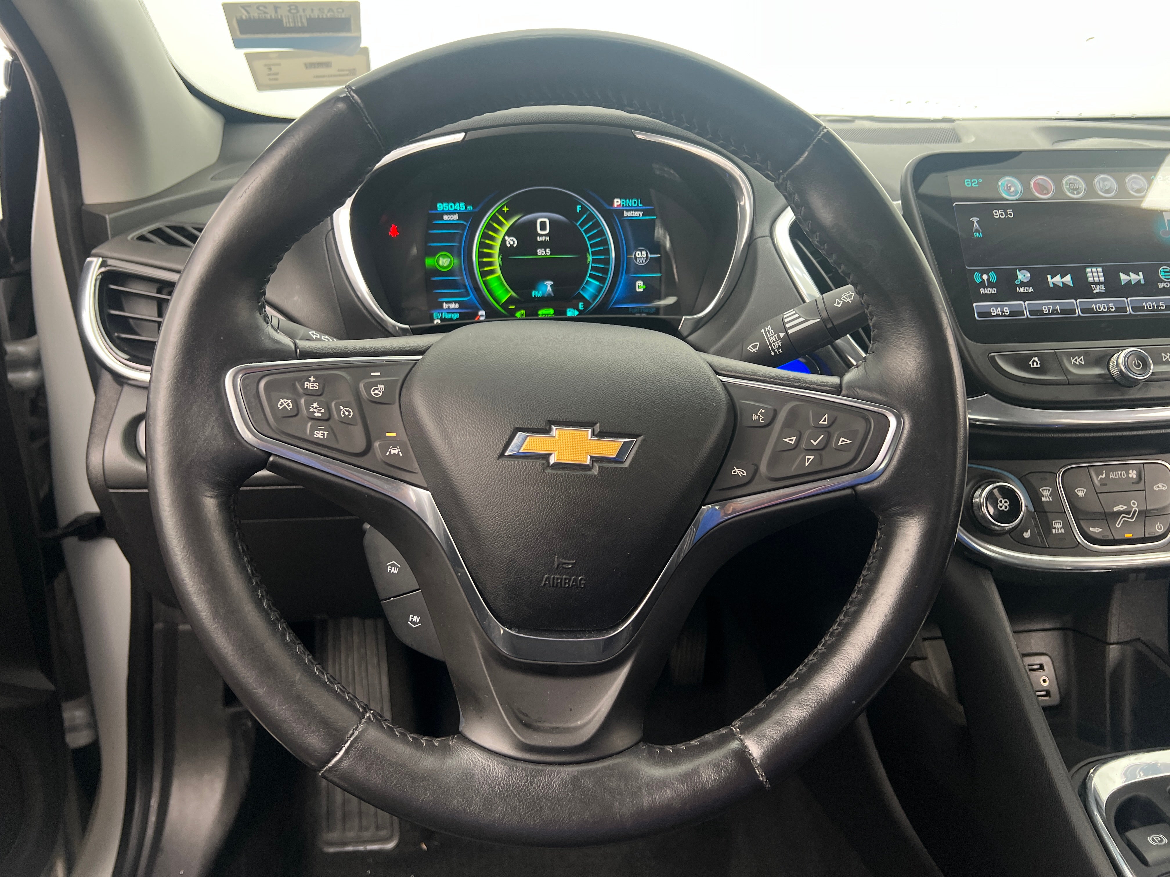 2017 Chevrolet Volt Premier 4