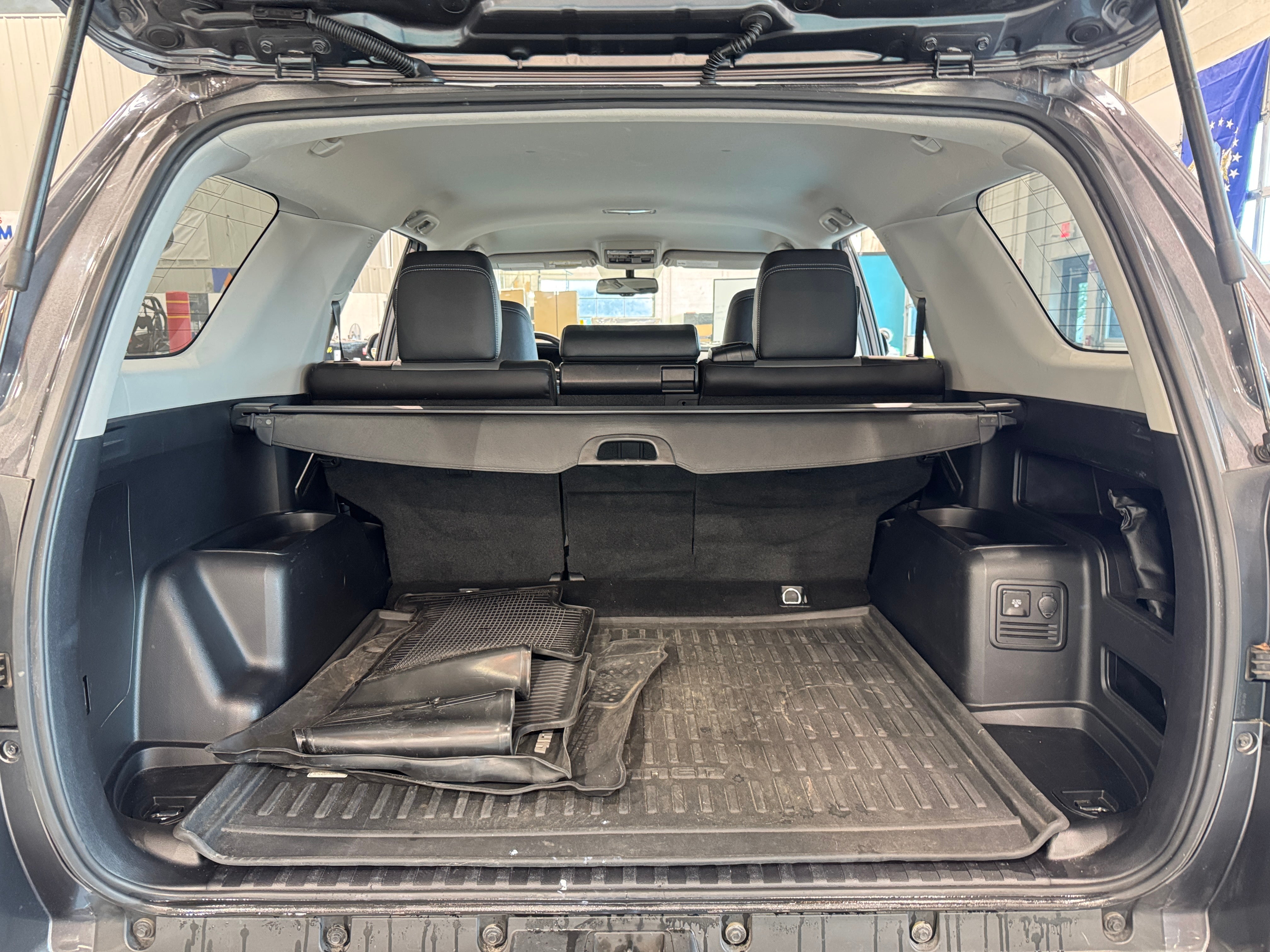 2019 Toyota 4Runner SR5 6