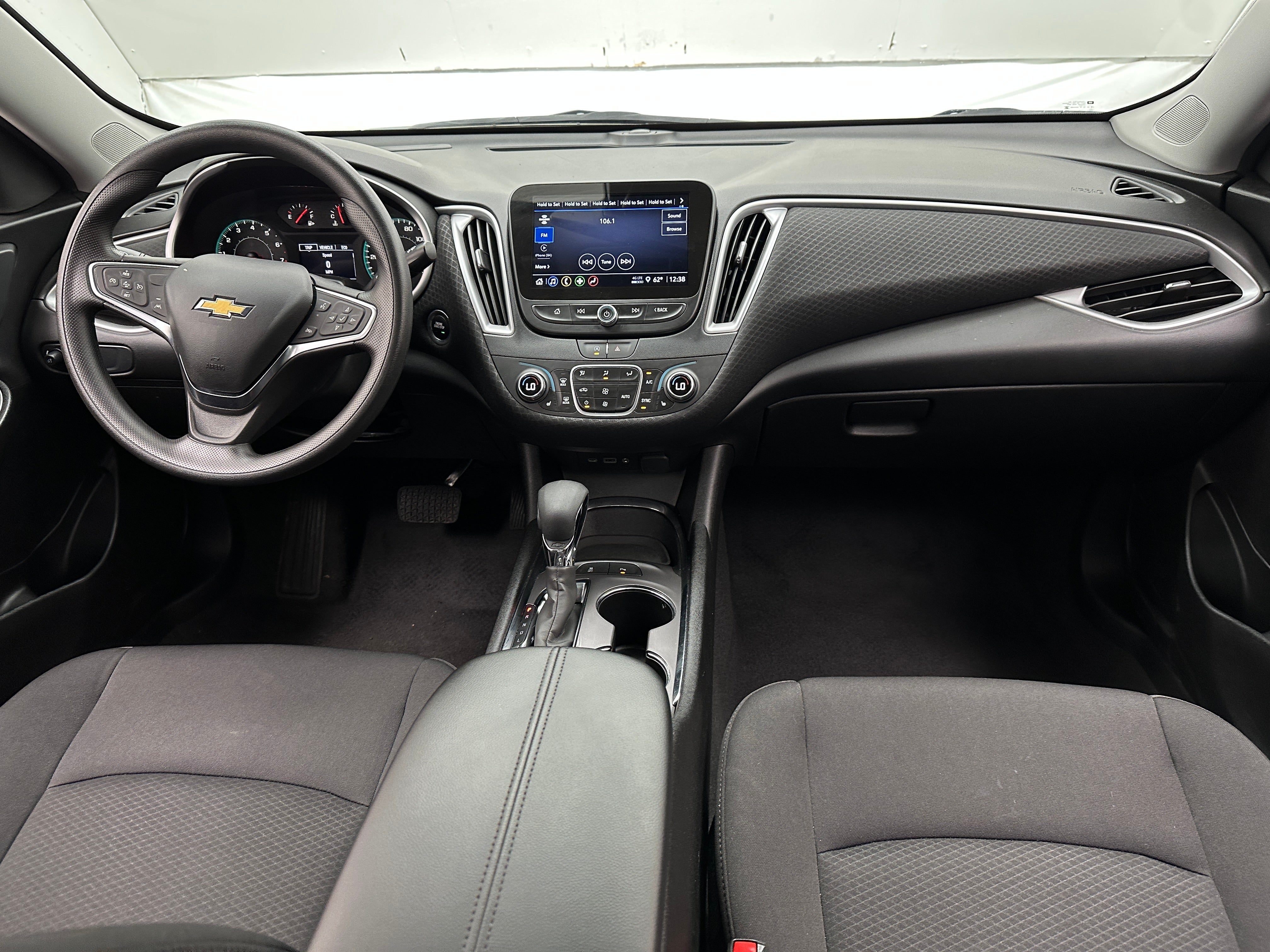 2024 Chevrolet Malibu LT 3
