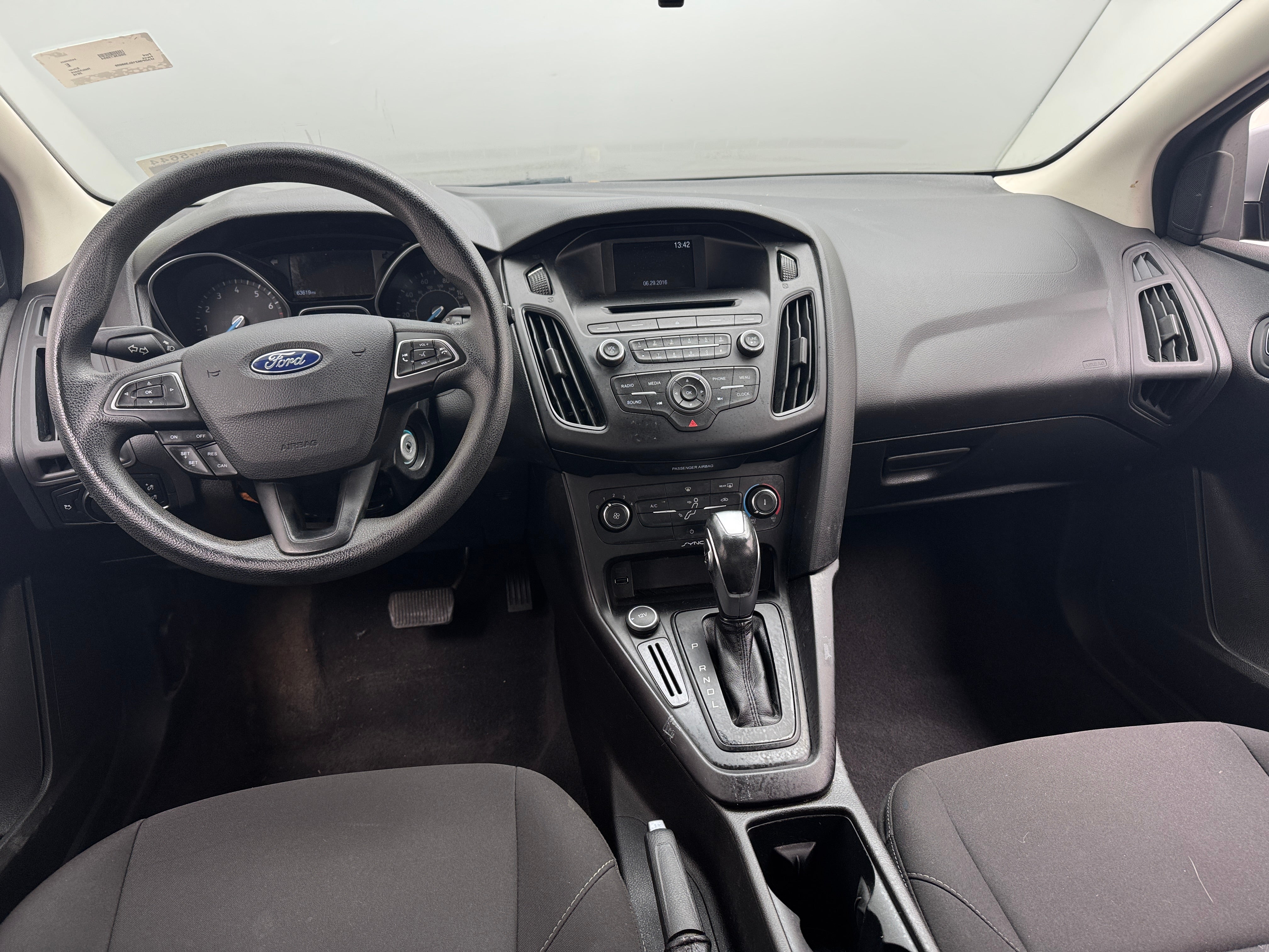 2016 Ford Focus SE 3