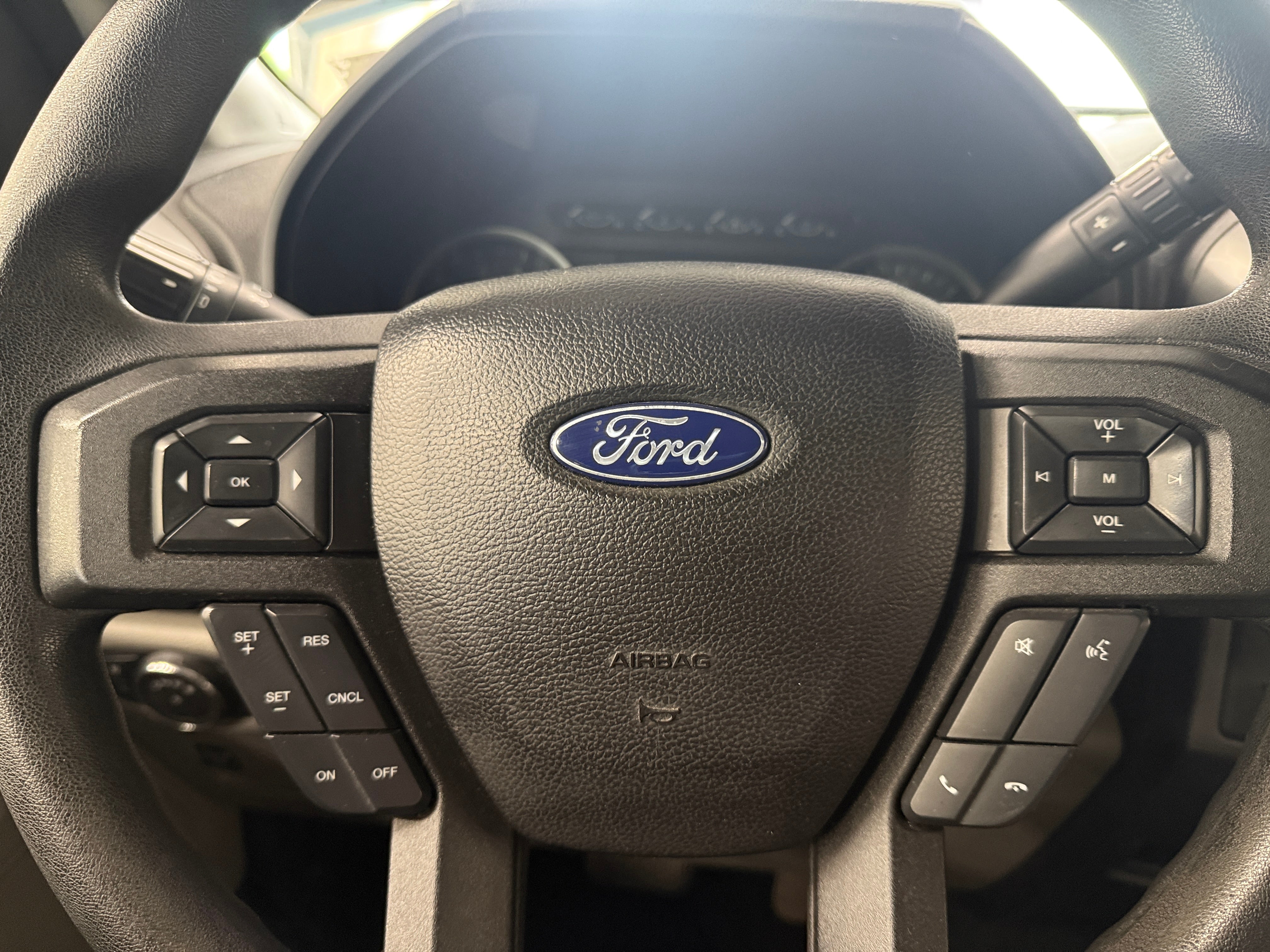 2018 Ford Econoline E-150 5